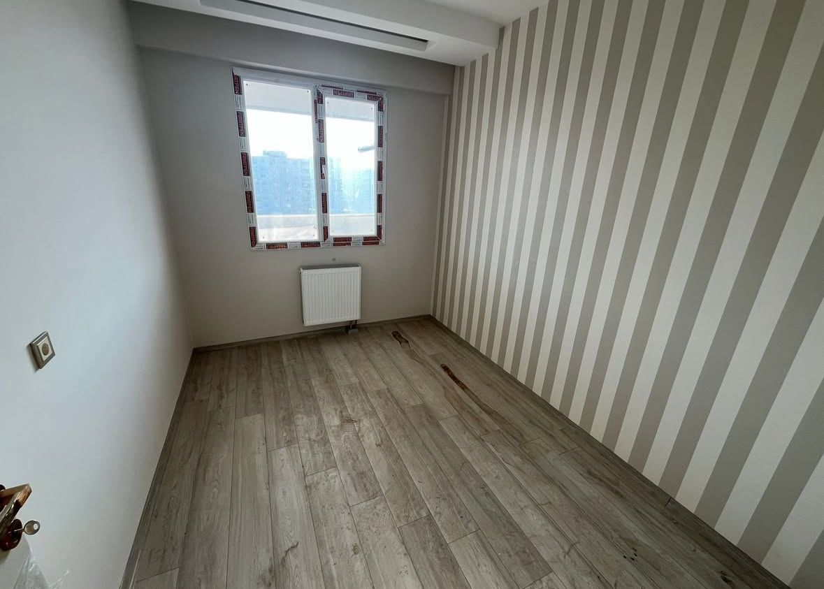 ARAŞTIRMA HASTANESI CİVARI YOL ÜSTÜ 3.5+1 LÜKS DAİRE