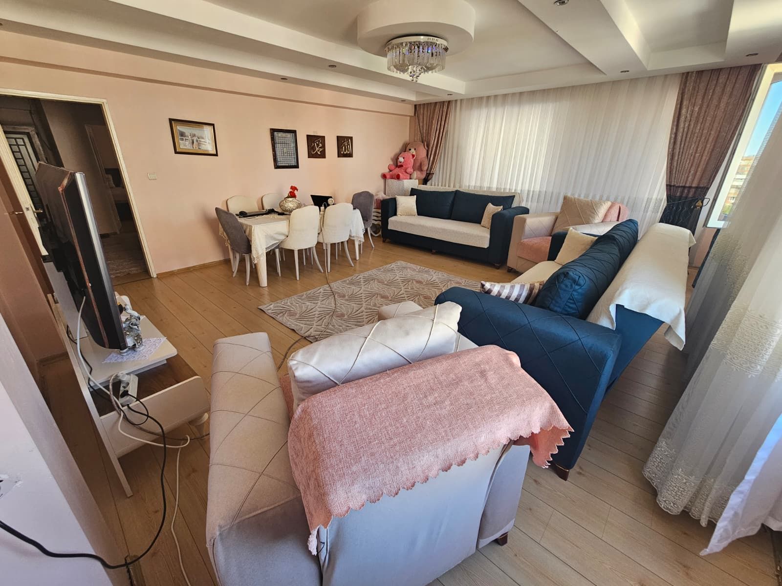DİCLEKENTİN CAMİİ CİVARI ACİL SATILIK FIRSAT ARA KAT DAİRE