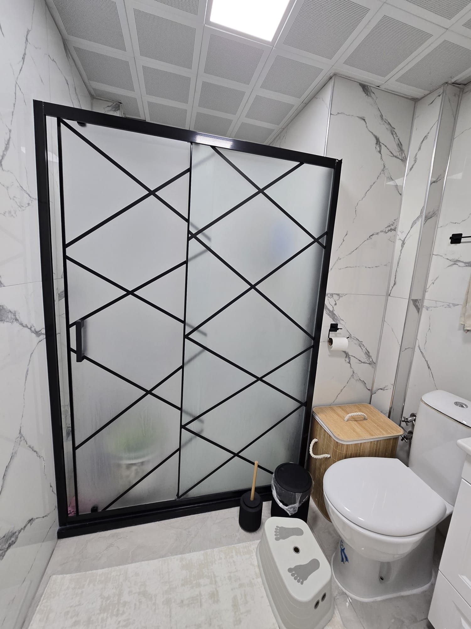 HAVA ALANI KAVŞAĞINA YÜRÜME MESAFESİNDE 3+1 FULL MASRAFLI SATILIK DAİRE