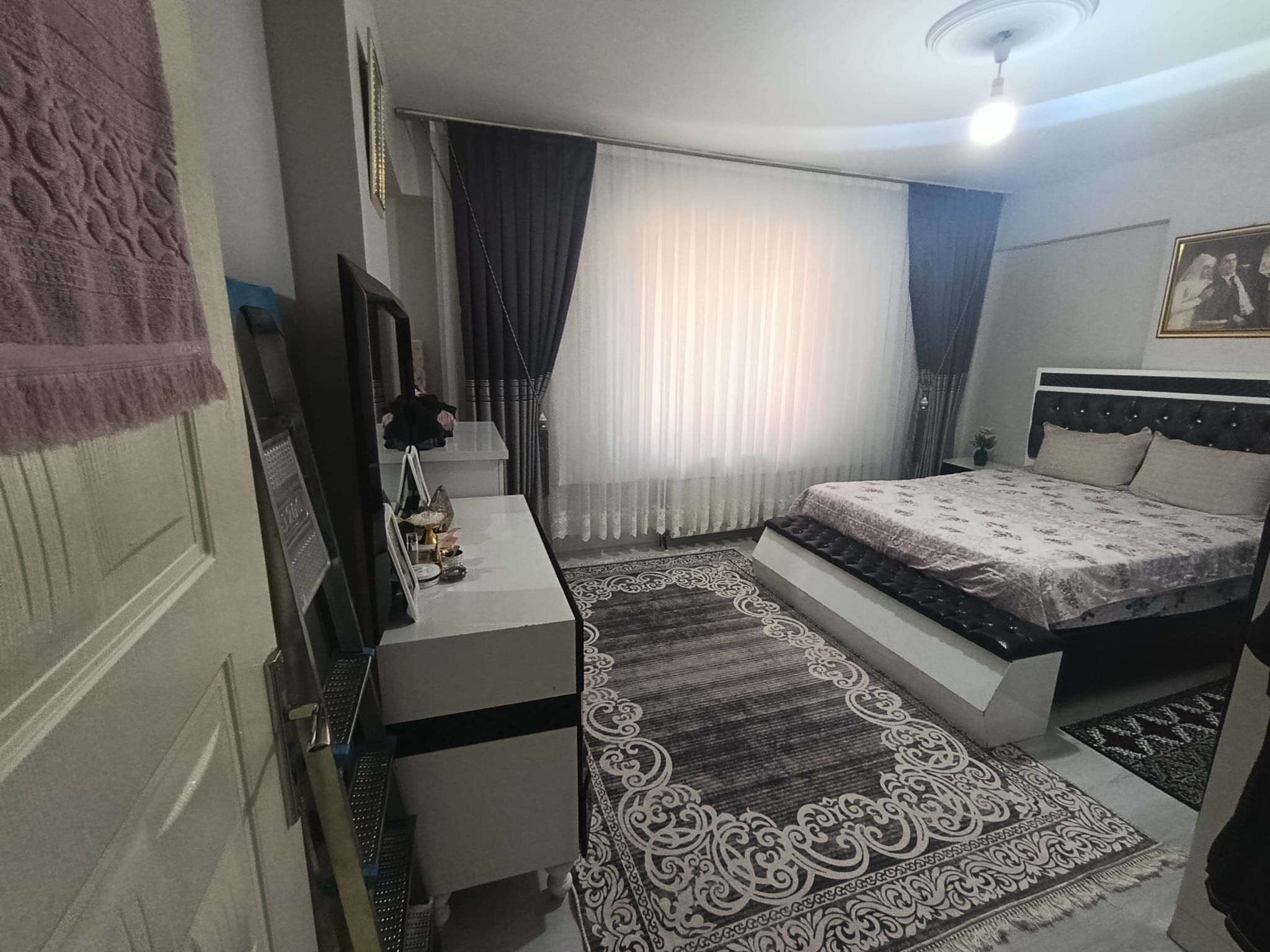 SAKARYA CADDESİ CİVARI FULL YAPILI PARK CEPHELİ SATILIK FIRSAT 3+1 DAİRE