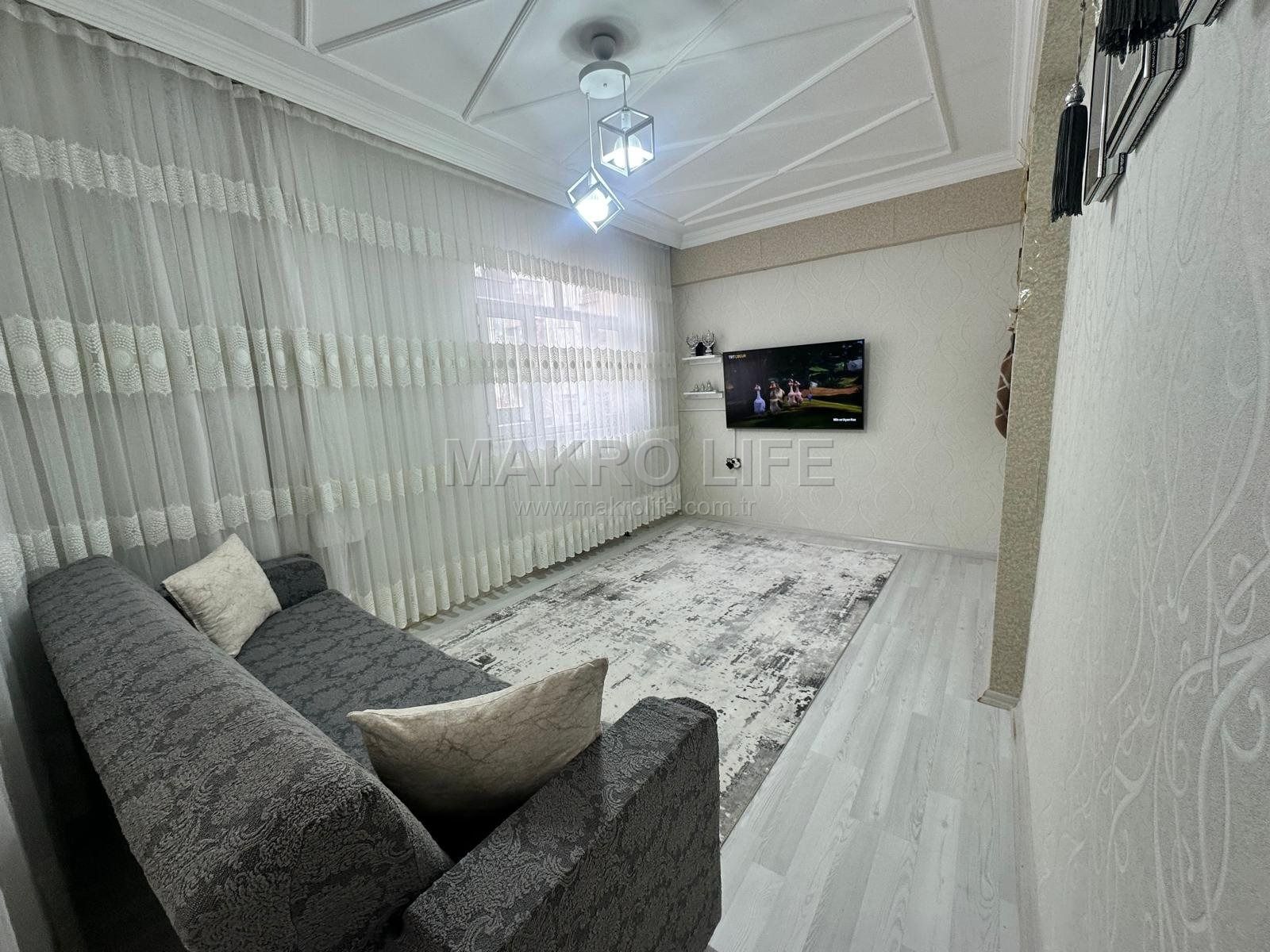 HATBOYU CADDE ÜSTÜNDE FULL YAPILI ACİL 2+1 SATILIK DAİRE