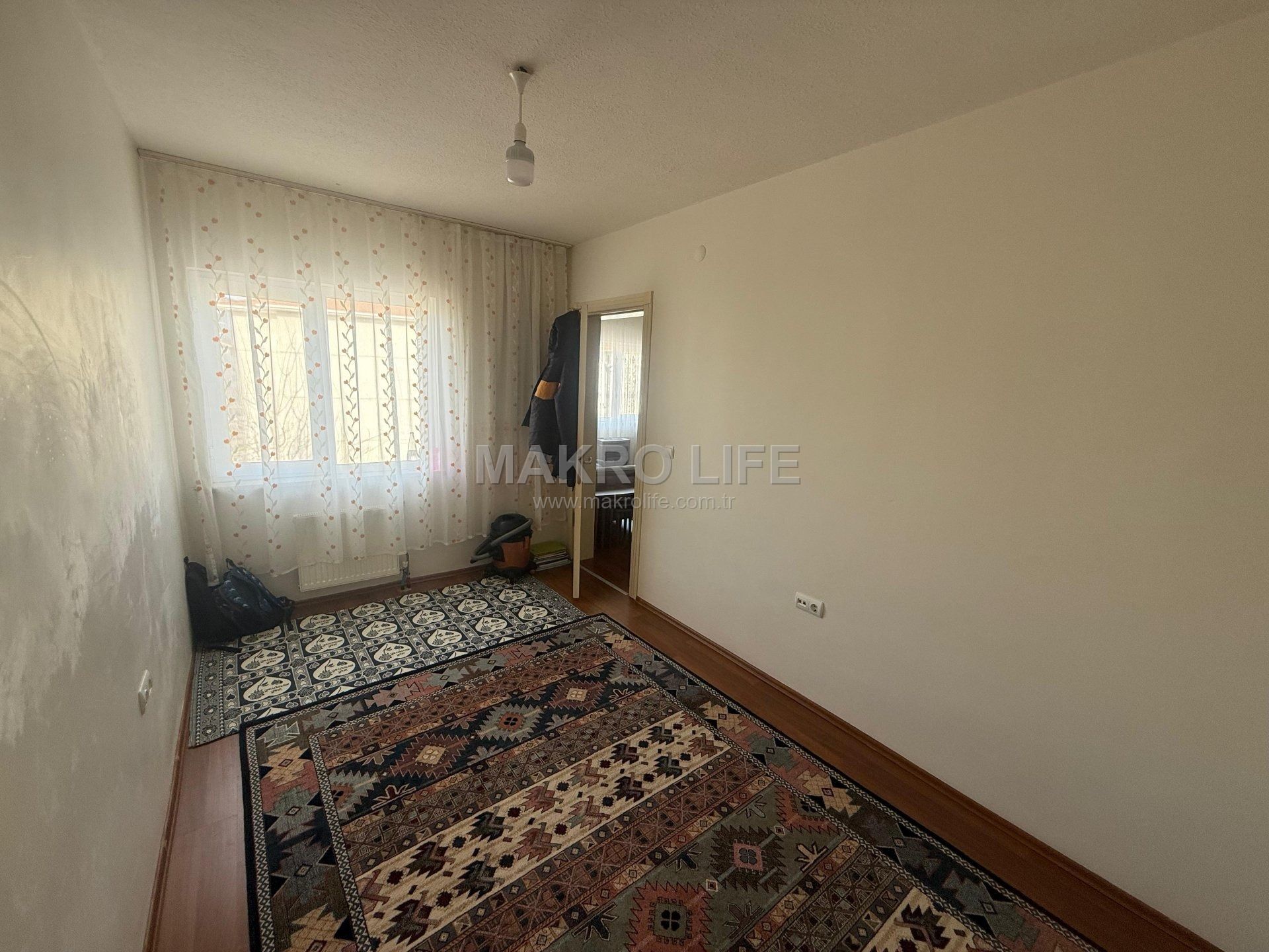 WİNSTOWN AVM CİVARI ARA KAT SATILIK 2+1 DAİRE