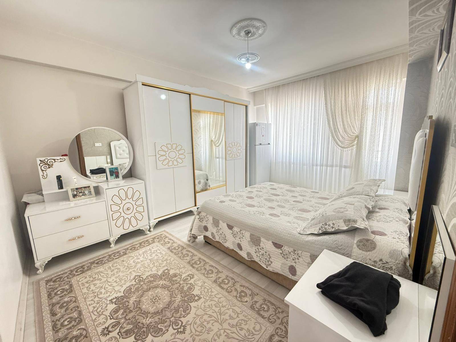 SATILIK BAĞCILAR AVEA CADDESİNDE 3+1 EKSTRALI DAİRE
