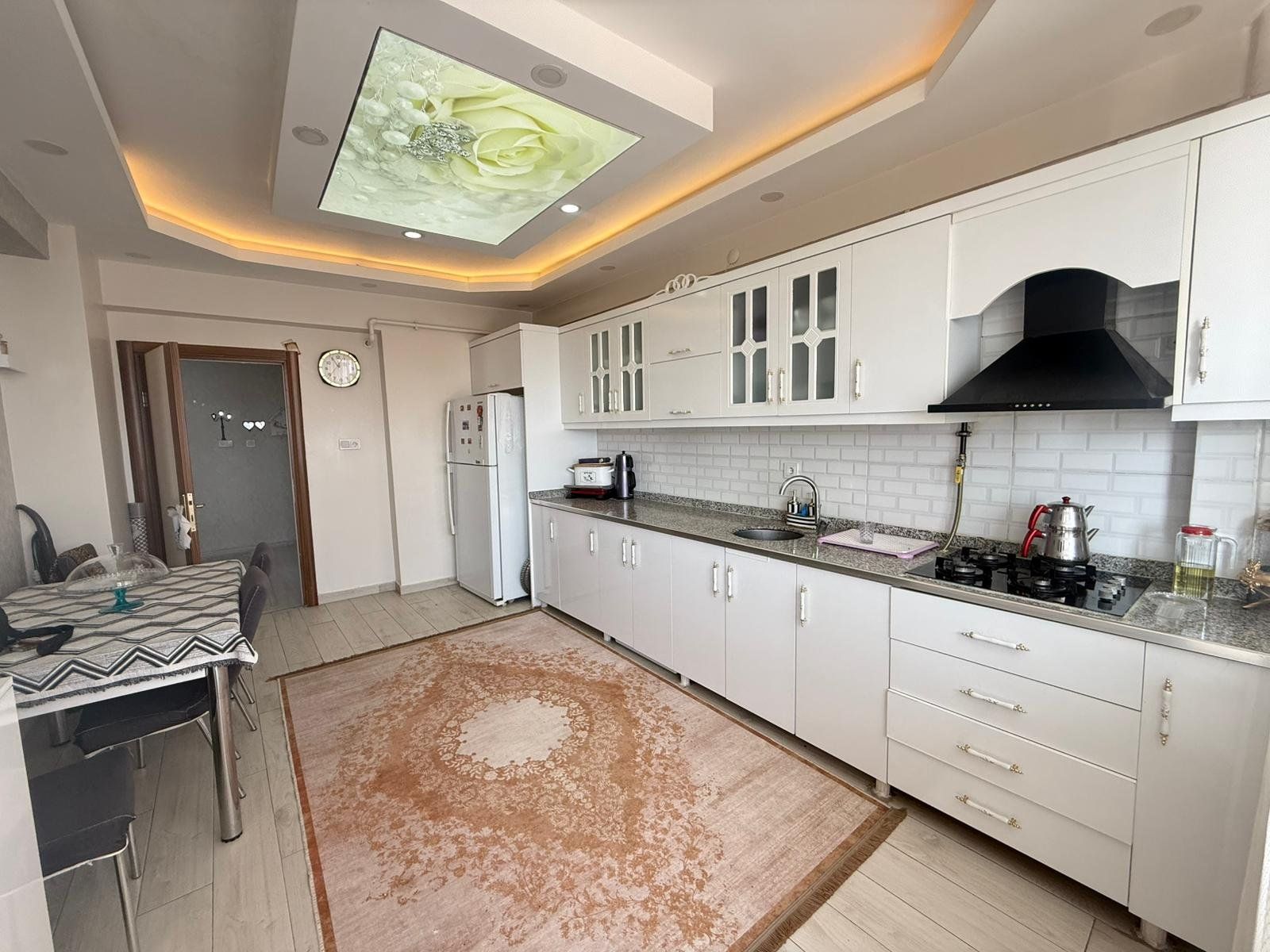 SATILIK BAĞCILAR AVEA CADDESİNDE 3+1 EKSTRALI DAİRE