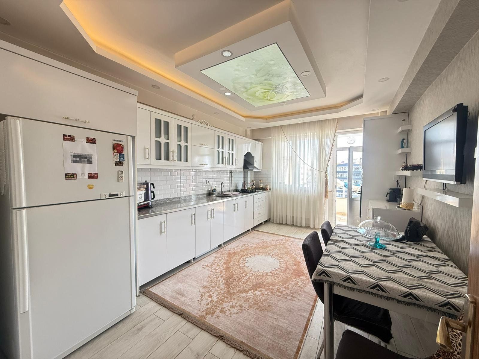 SATILIK BAĞCILAR AVEA CADDESİNDE 3+1 EKSTRALI DAİRE