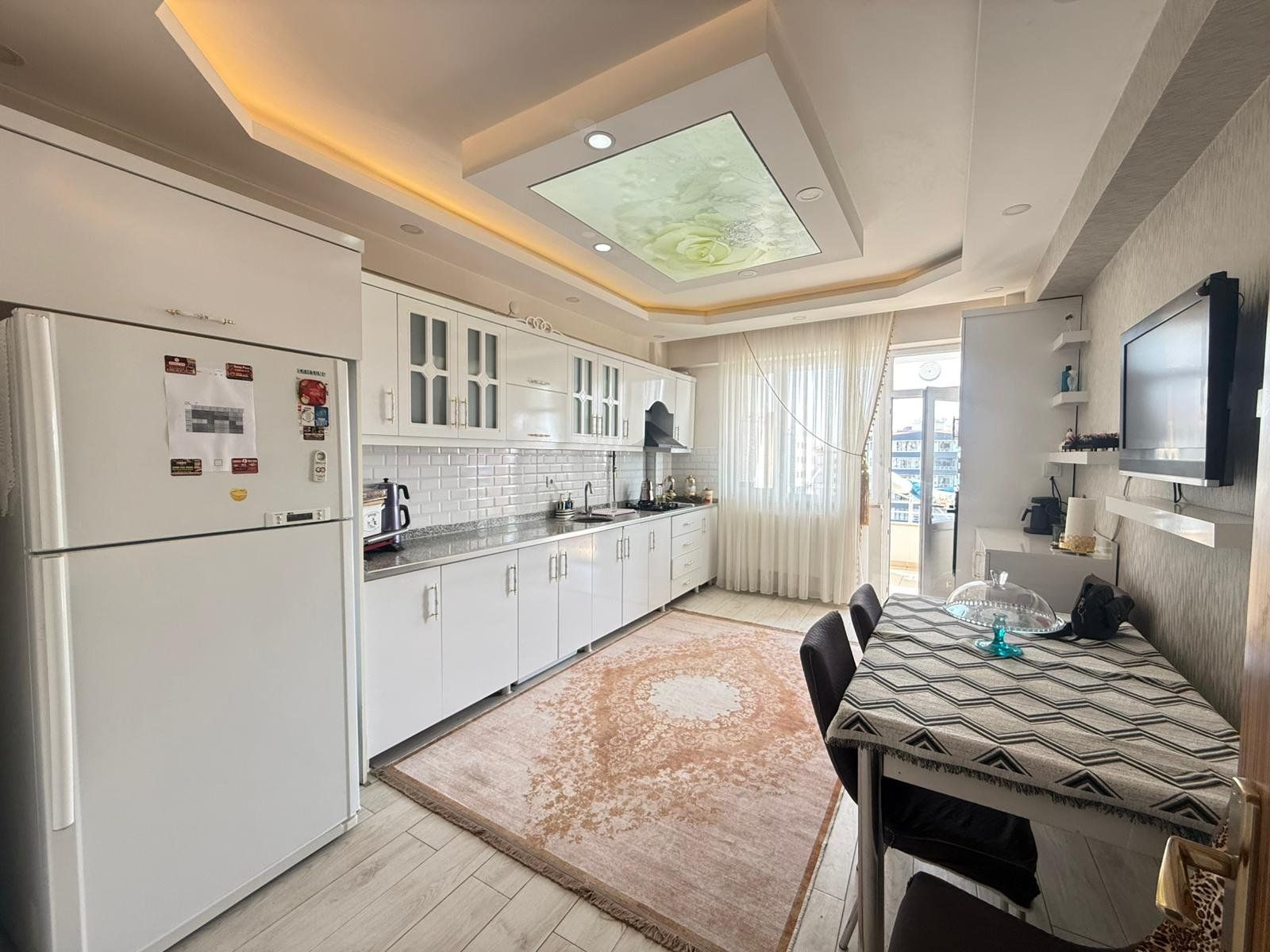 SATILIK BAĞCILAR AVEA CADDESİNDE 3+1 EKSTRALI DAİRE