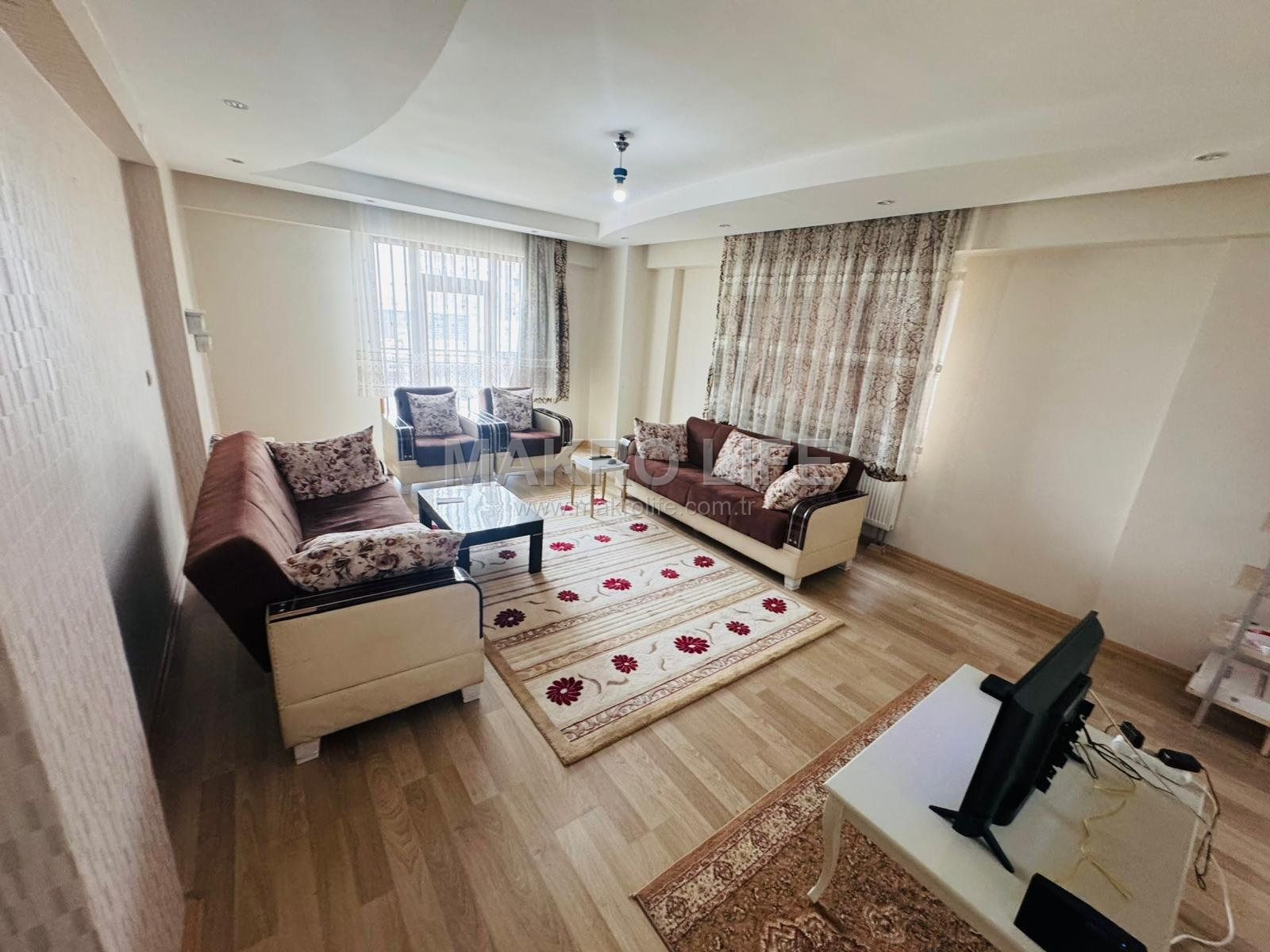 SEYRANTEEP TOPLU KONUTTA SATILIK 4+1 DAİRE