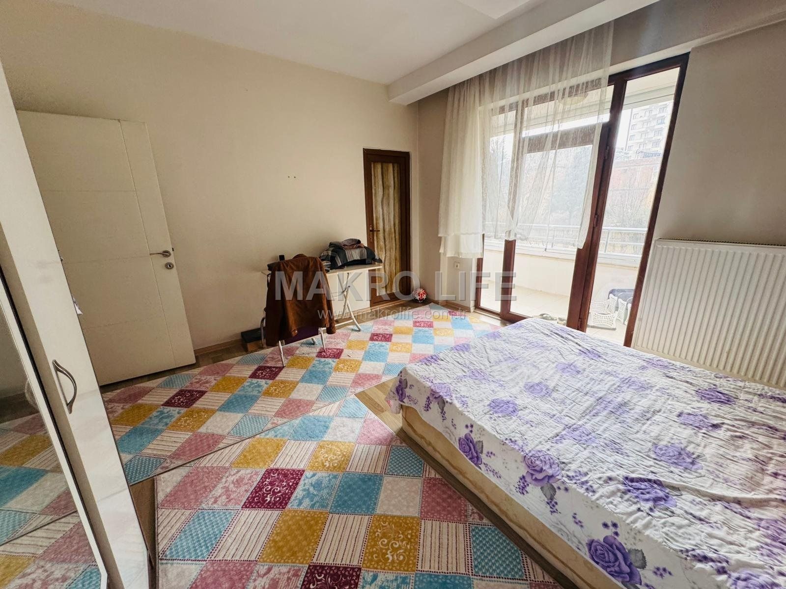 SEYRANTEEP TOPLU KONUTTA SATILIK 4+1 DAİRE