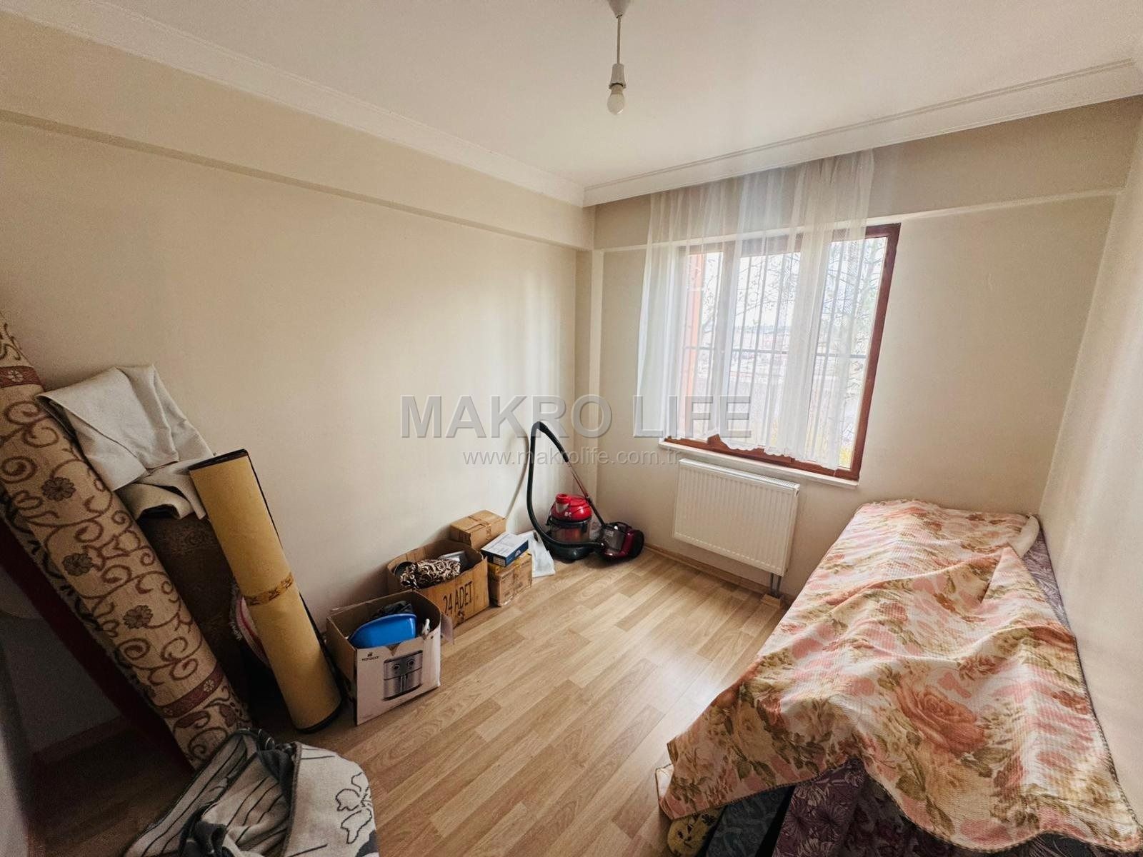 SEYRANTEEP TOPLU KONUTTA SATILIK 4+1 DAİRE