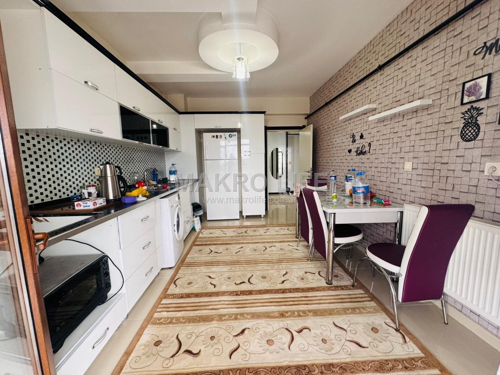 SEYRANTEEP TOPLU KONUTTA SATILIK 4+1 DAİRE