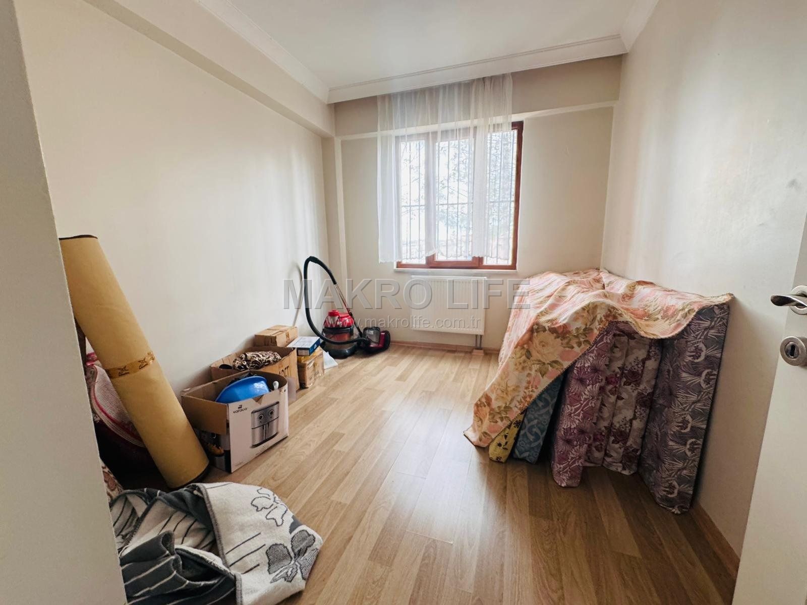 SEYRANTEEP TOPLU KONUTTA SATILIK 4+1 DAİRE
