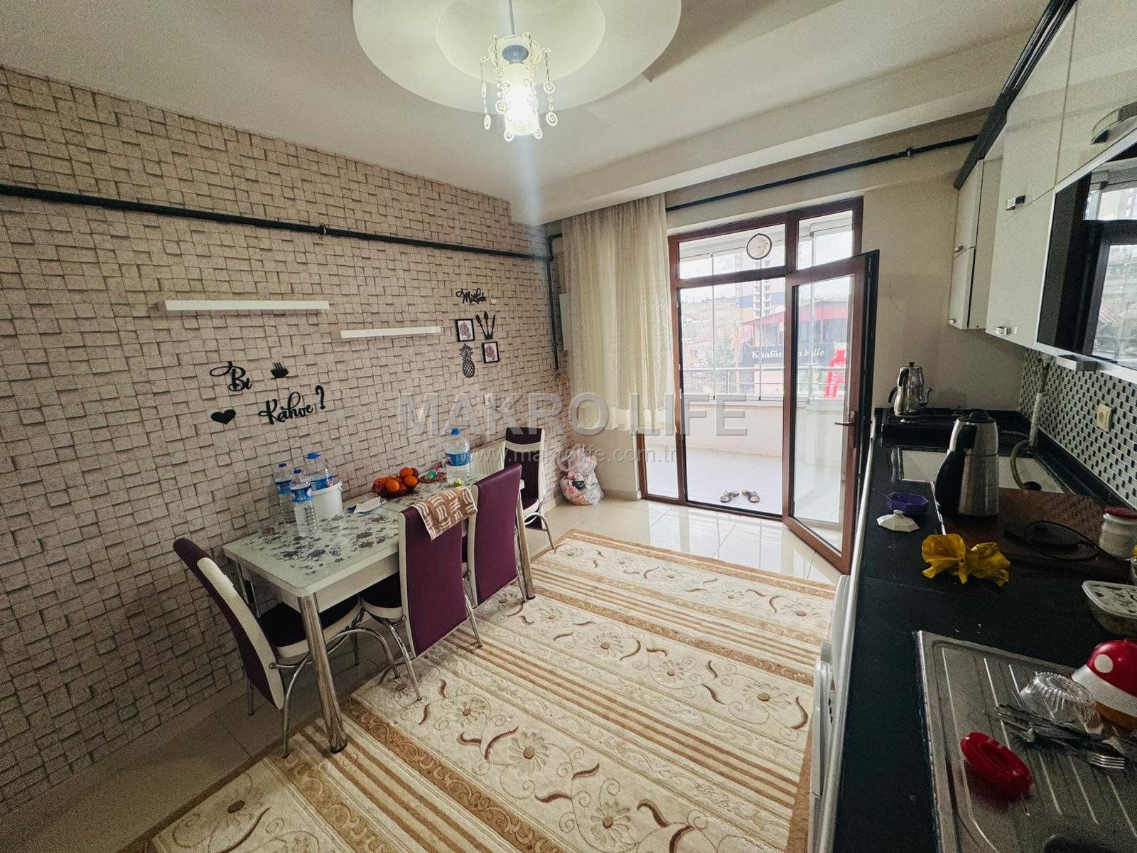 SEYRANTEEP TOPLU KONUTTA SATILIK 4+1 DAİRE