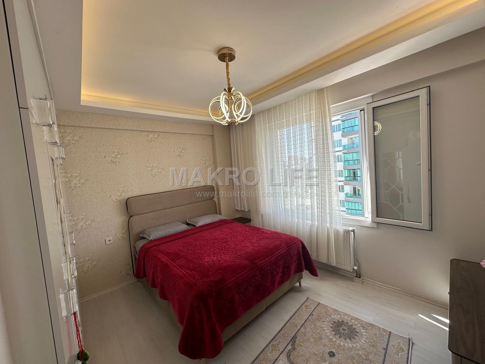 ÜÇKUYULARDA 2 BLOKLU SİTEDE SATILIK FIRSAT 2+1 DAİRE