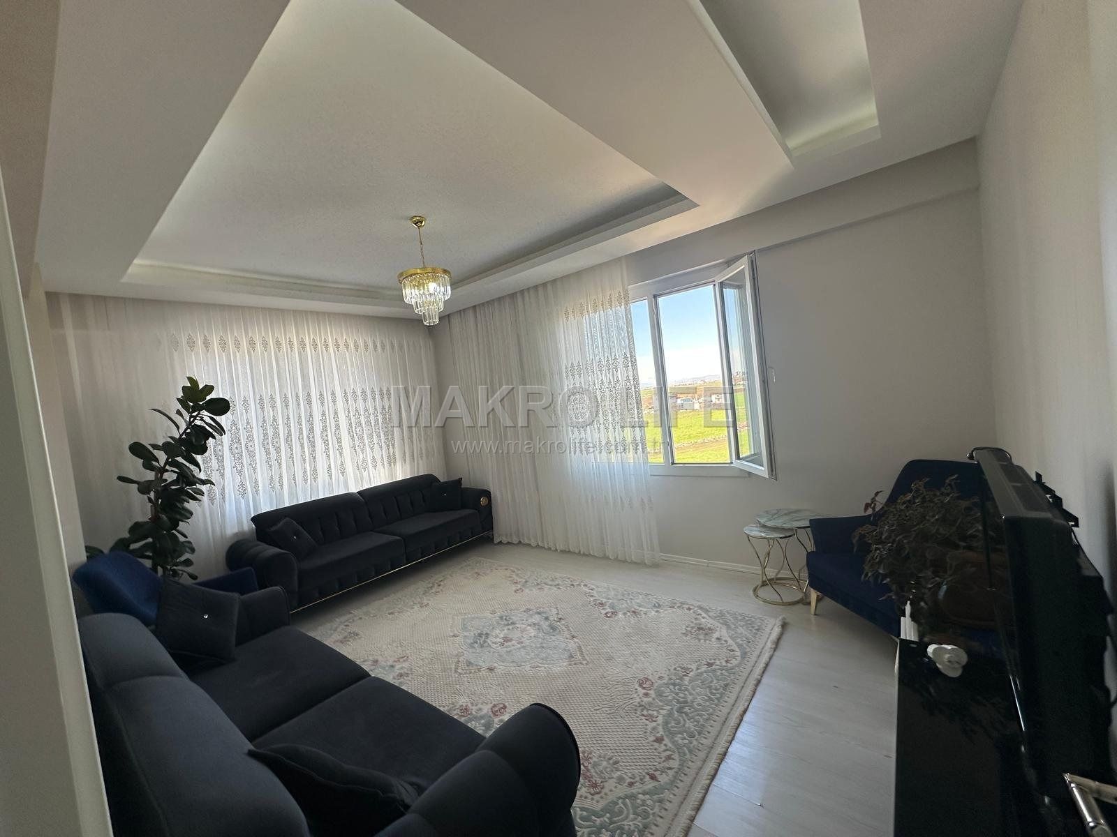 ÜÇKUYULARDA 2 BLOKLU SİTEDE SATILIK FIRSAT 2+1 DAİRE