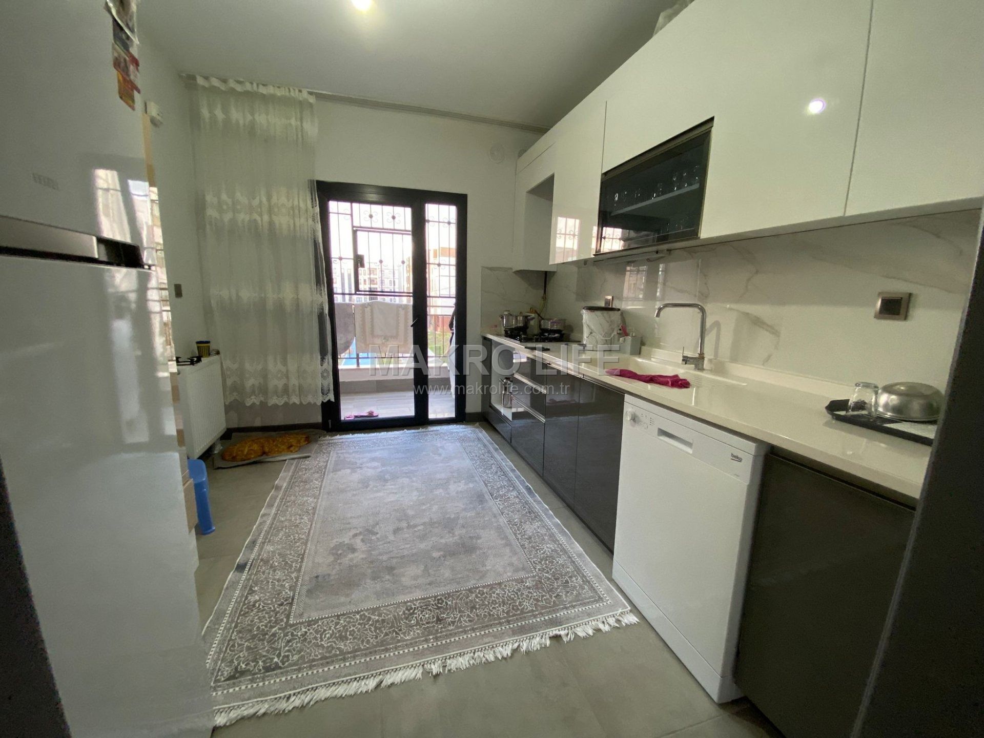 OĞLAKLI DEPREM KONUTLARINDA SATILIK 3+1 GENİŞ FERAH DAİRE