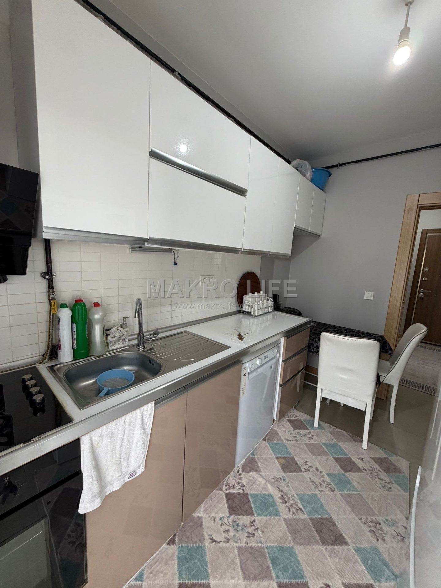 ŞEHİR HASTANESİ ARKASI 2+1 SATILIK DAİRE