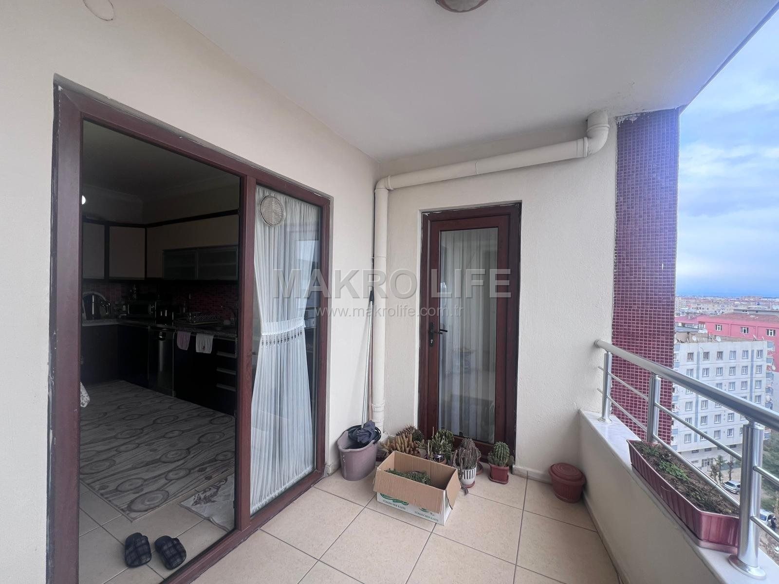 SATILIK ESKİ MİGROS YANI 4+1 UYGUN FİYATLI DAİRE