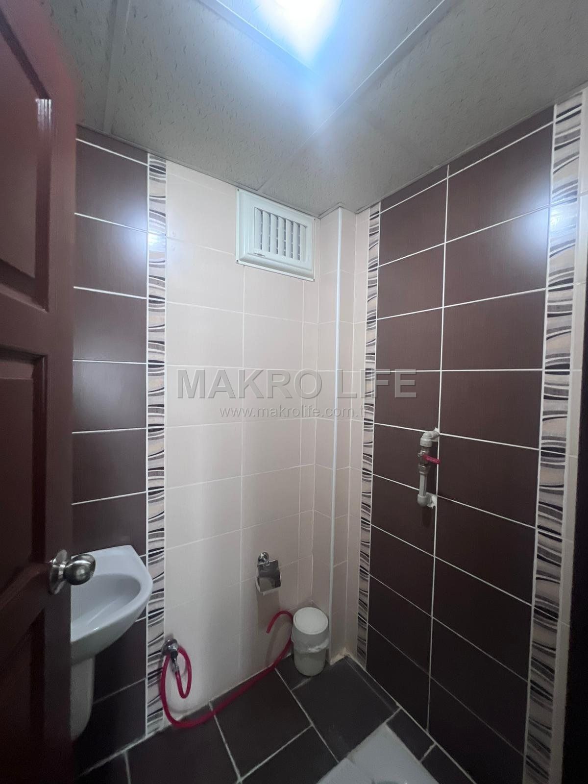 SATILIK ESKİ MİGROS YANI 4+1 UYGUN FİYATLI DAİRE