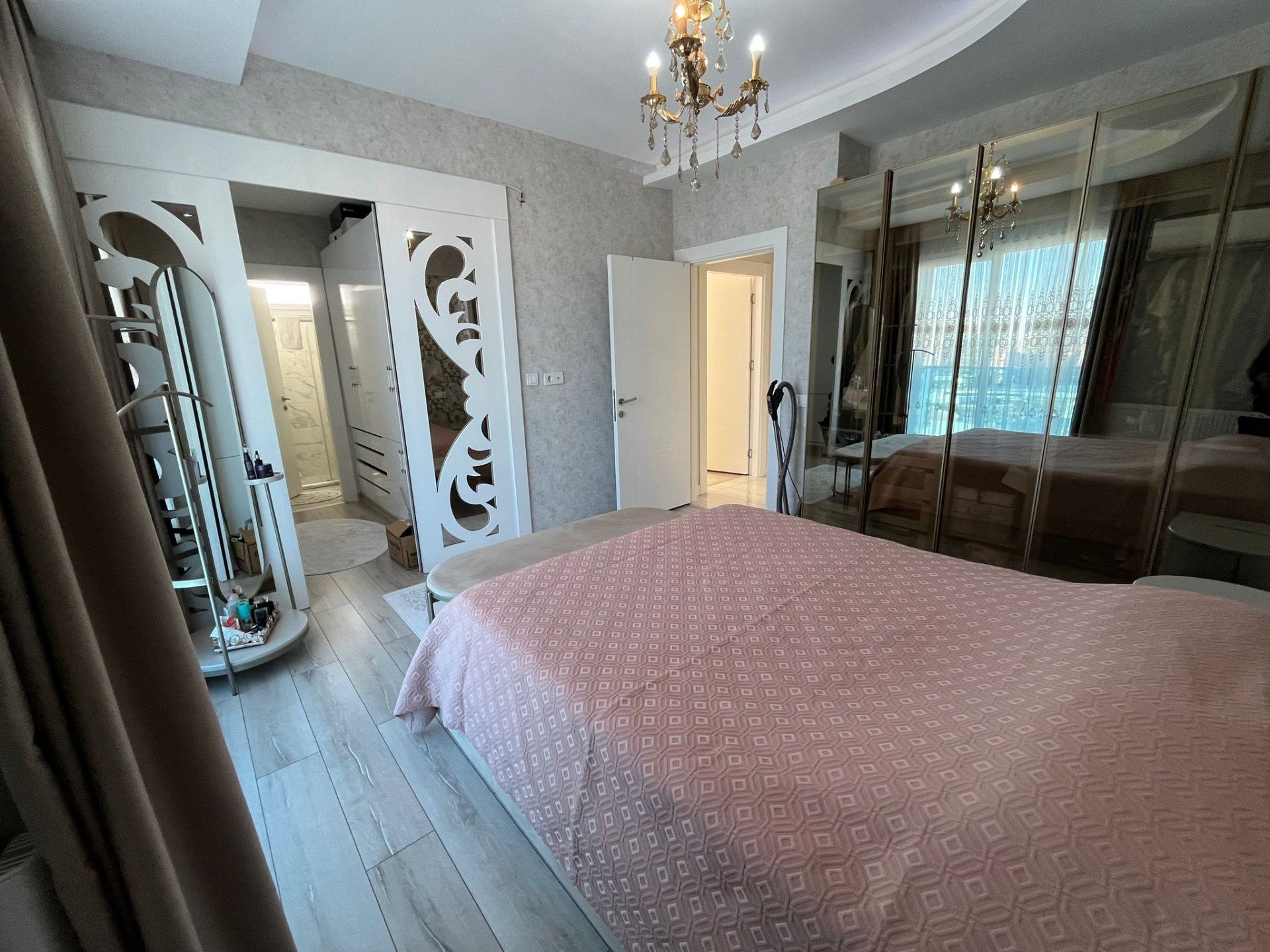 LUNAPARK ARKASI 4+1 SATILIK LÜKS DAİRE