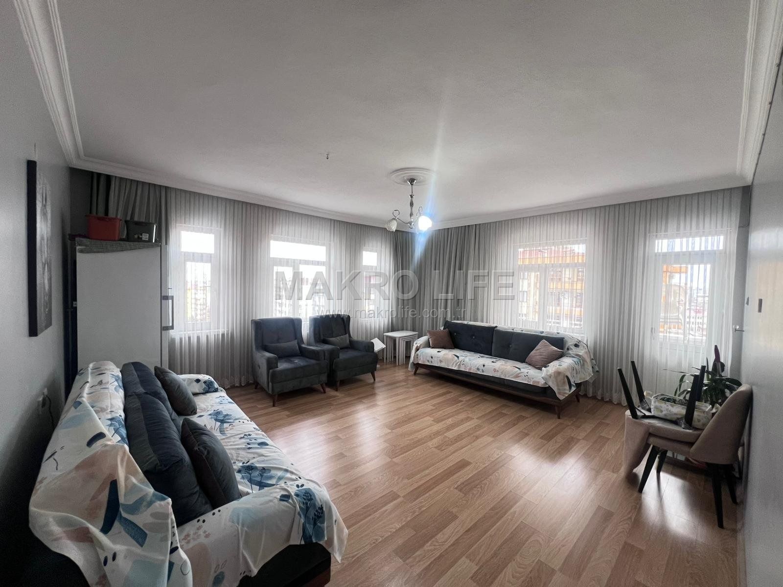 DİCLEKENT NASIR USTA ARKASI'NDA 3+1 DAİRE