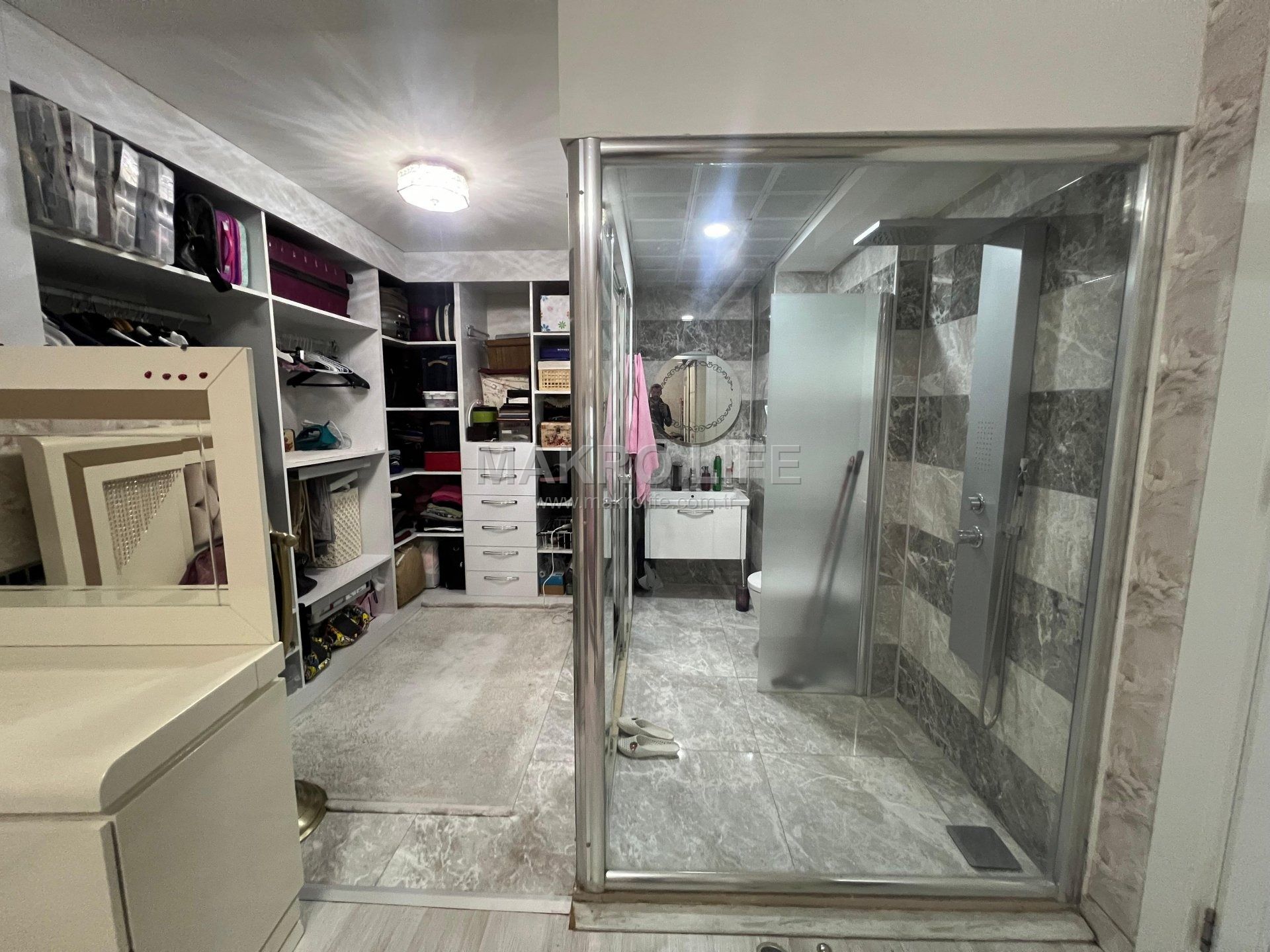 TEMA PARK YAPIŞIĞI SATILIK 4.5+1 ULTRA LÜKS DAİRE