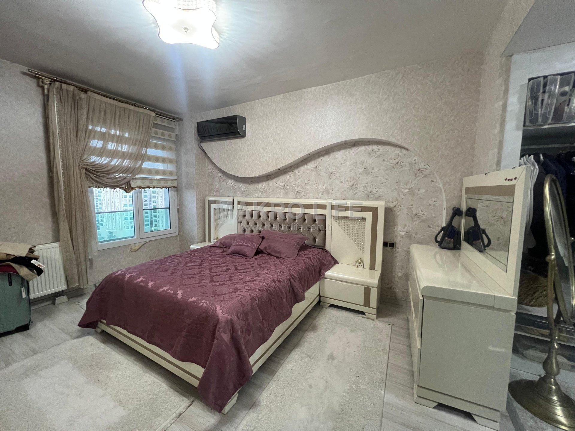 TEMA PARK YAPIŞIĞI SATILIK 4.5+1 ULTRA LÜKS DAİRE