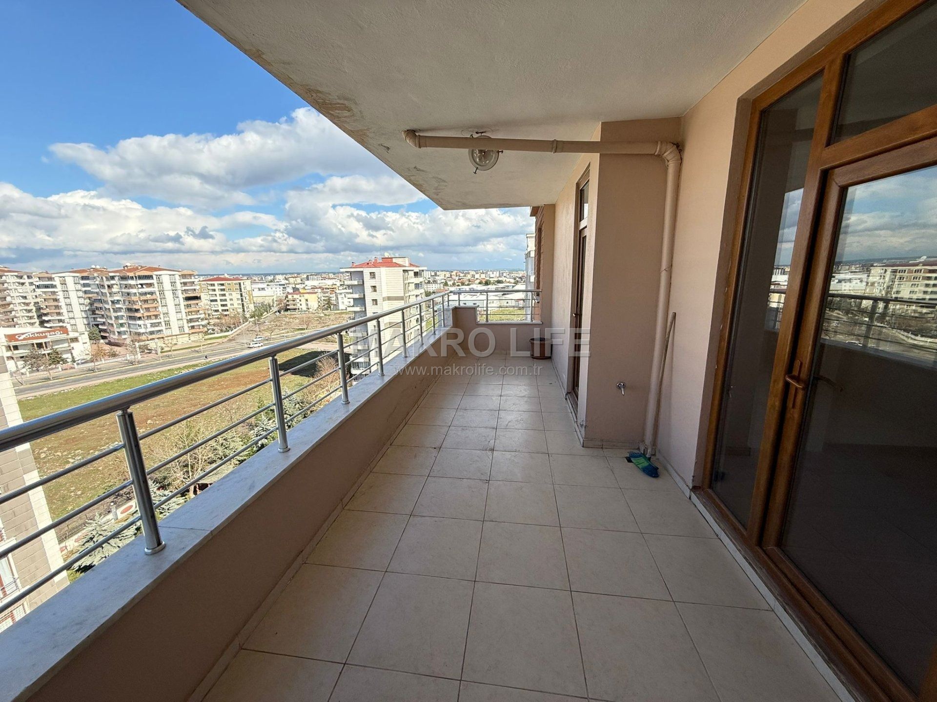 BAĞCILARDA ACİL SATILIK 3+1 DAİRE!