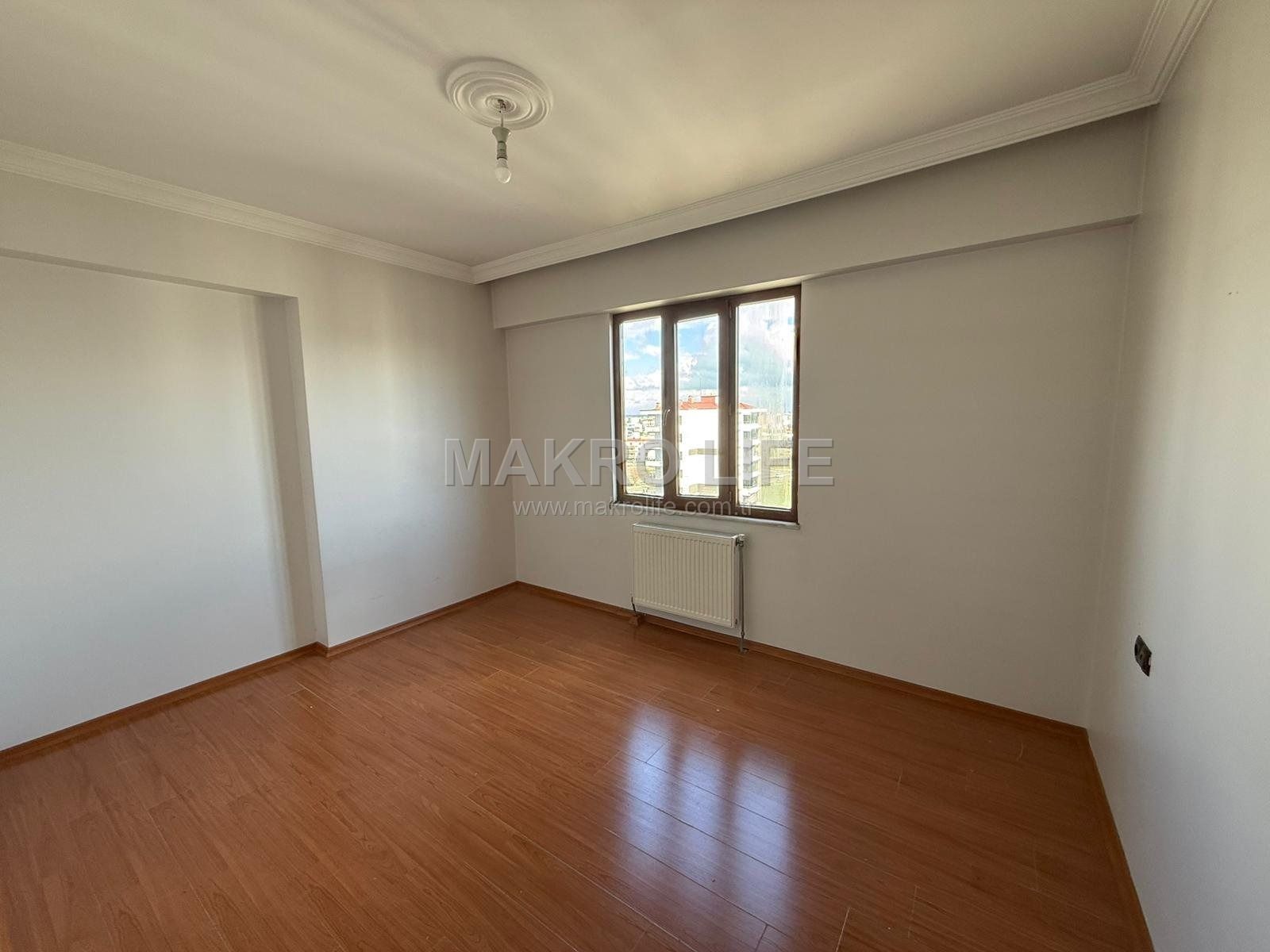 BAĞCILARDA ACİL SATILIK 3+1 DAİRE!