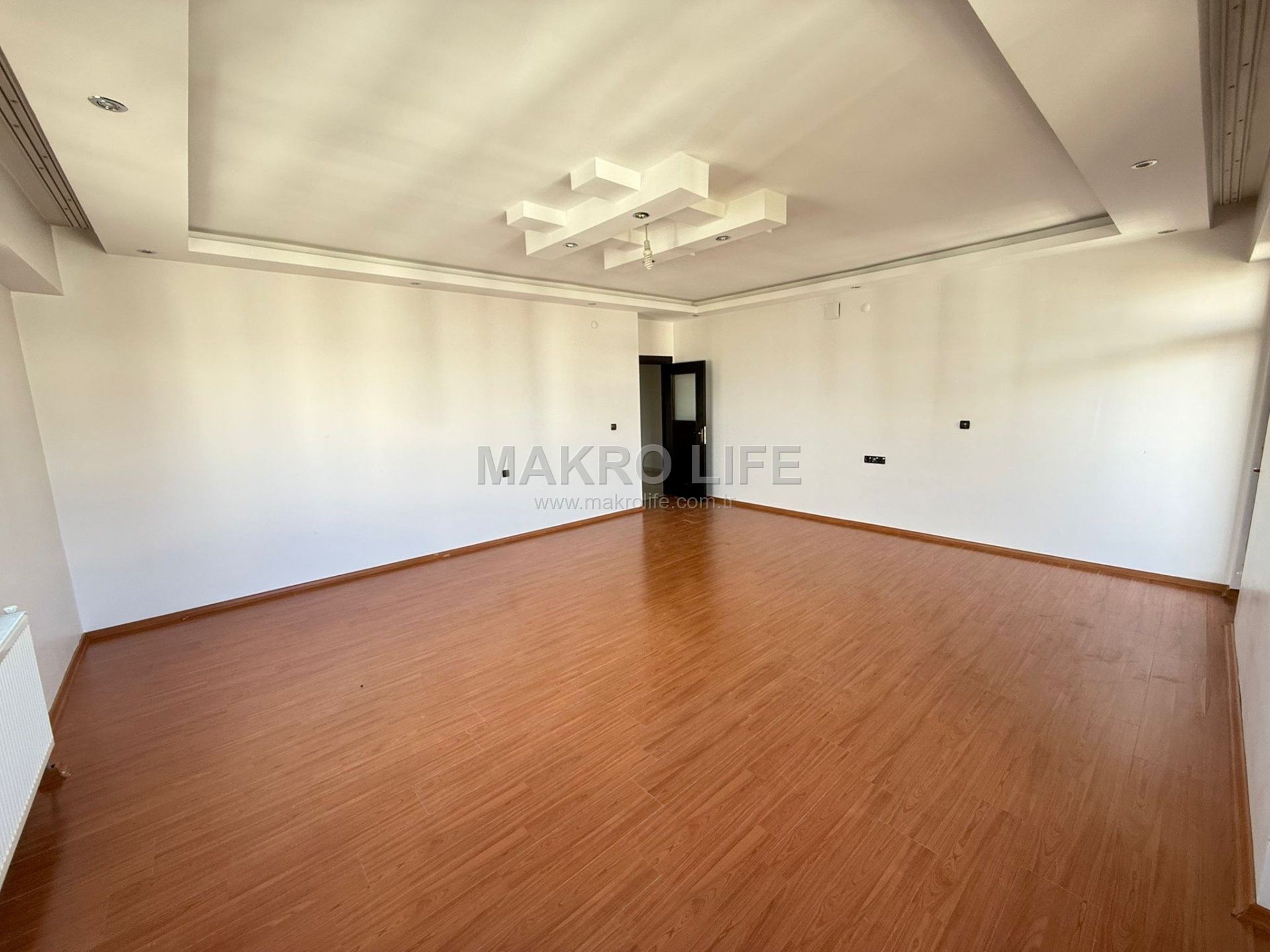 BAĞCILARDA ACİL SATILIK 3+1 DAİRE!