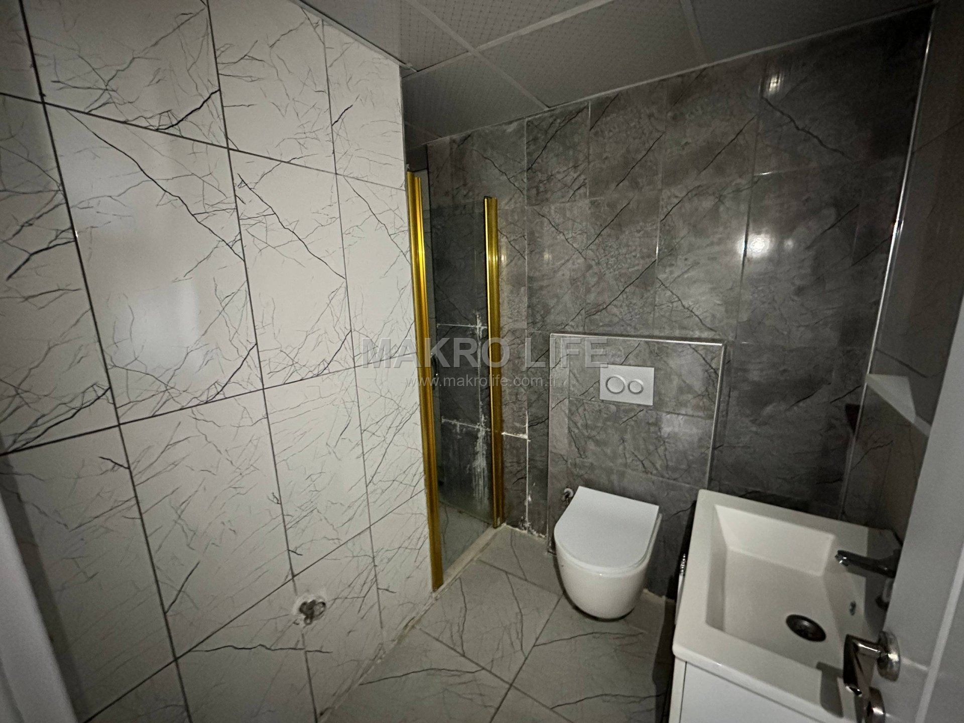 75 CADDEYE YAKIN ADLİ TIP YANI 2+1 ACİL SATILIK DAİRE