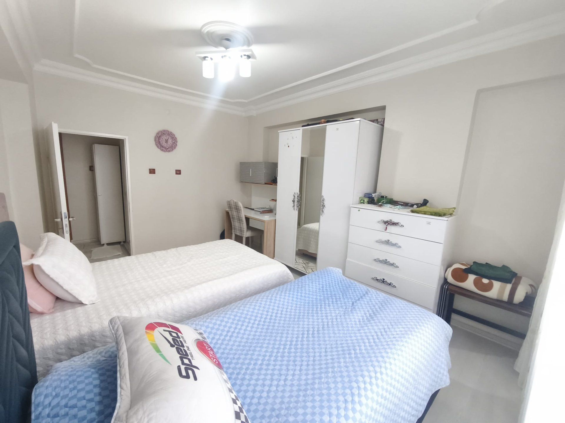 KAYAPINAR SPOR KOMPLEKSİ YANI 3+1 FUL YAPILI ARA KAT DAİRE