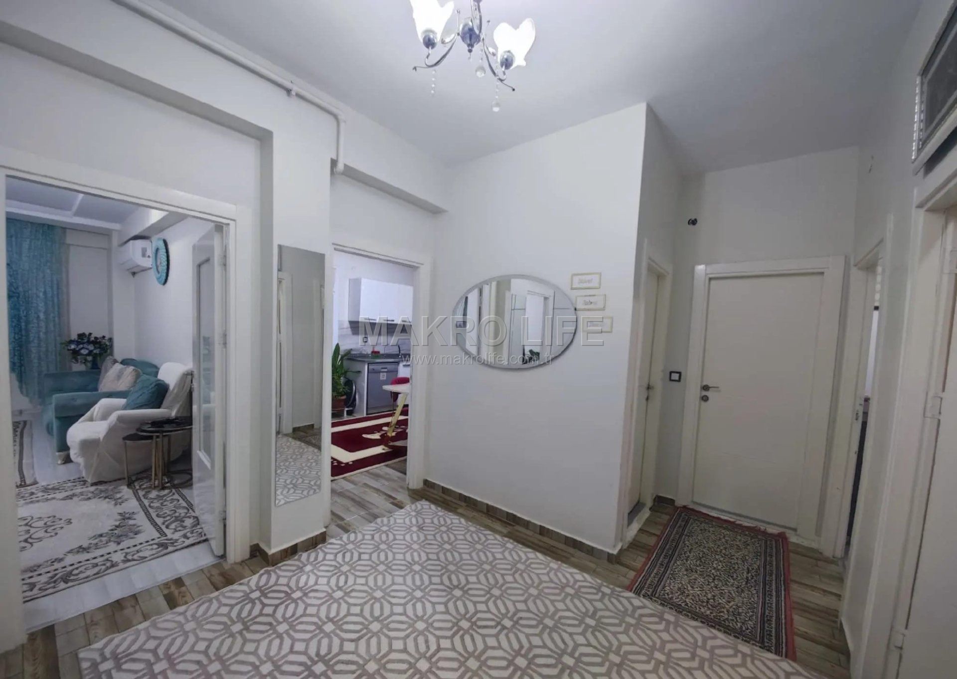 BAĞCILARDA ACİL SATILIK 2+1 DAİRE