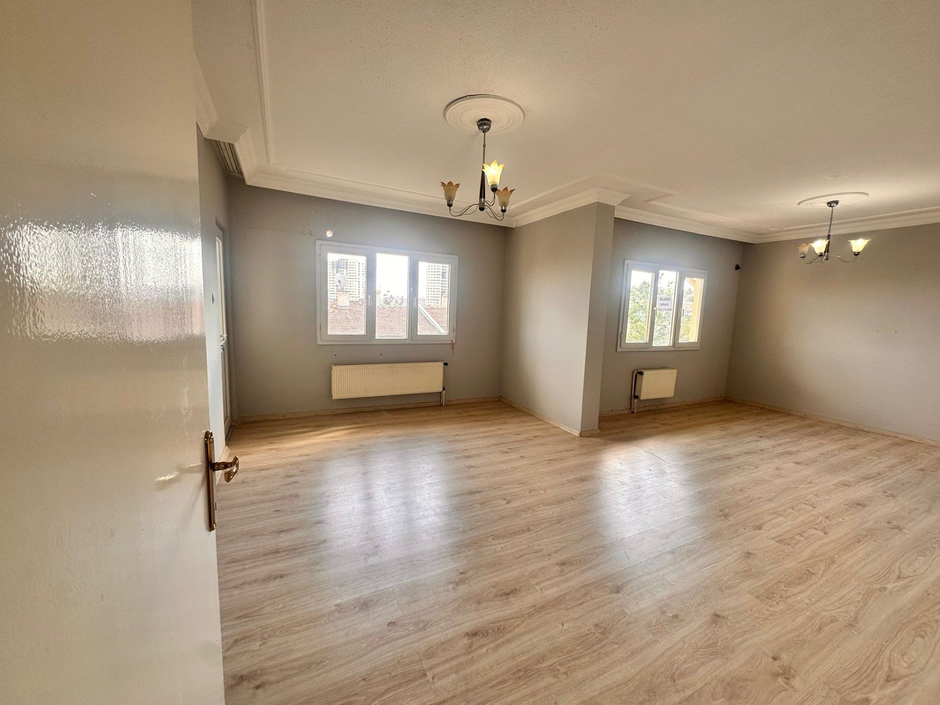 SEYRANTEPE TOPLU KONUT'DA KİRALIK DAİRE 3+1