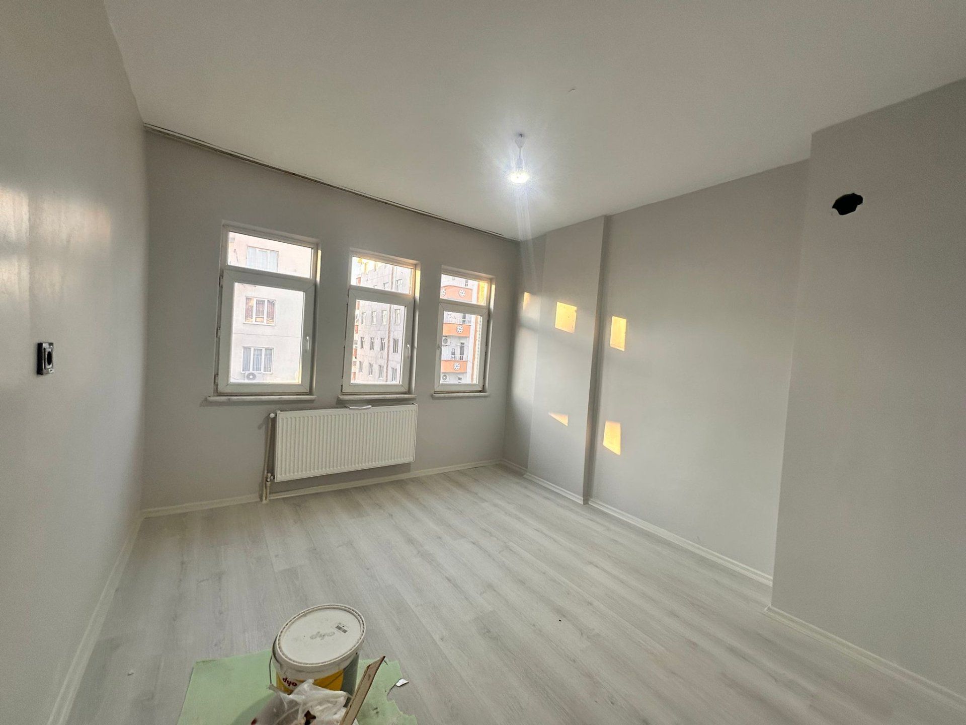 POLİS OKULU ARKA TARAFINDA FULL BAKIMLI KOOPERATİF 3+1 SATILIK DAİRE DAİRE