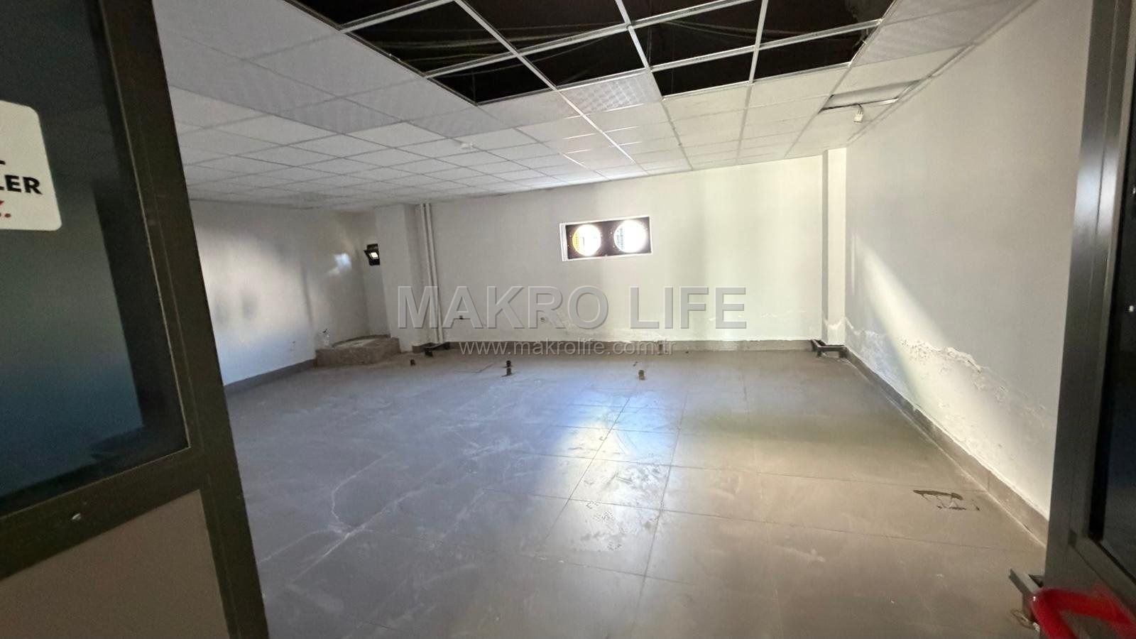 ARAŞTIRMA YAKINI ÜÇKUYULARDA FIRSAT SATILIK DÜKKAN