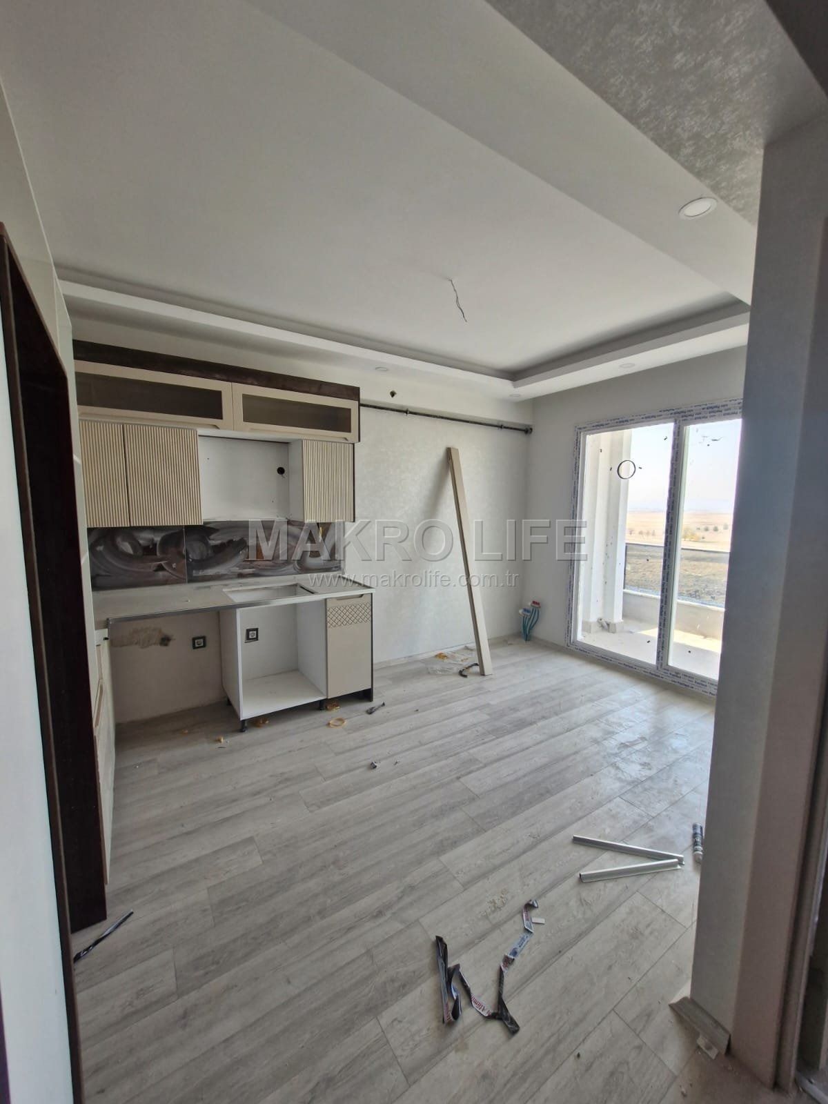 SATILIK ELAZIĞ YOLU ÜZERİ 1+1 SATILIK FIRSAT DAİRE