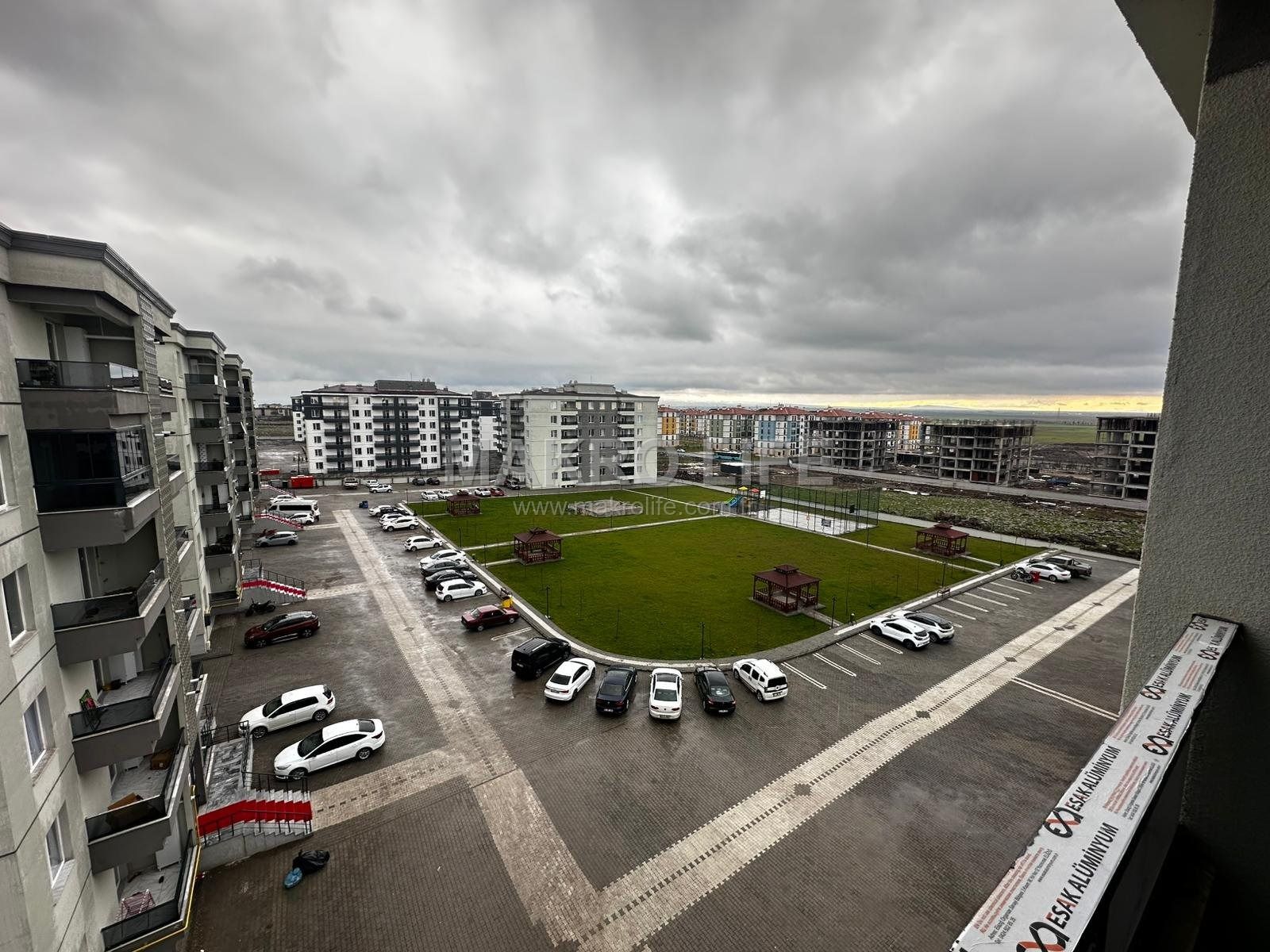 🏡 YENİŞEHİR HASTANESİ YANINDA 3.5+1 FIRSAT SATILIK BOŞ DAİRE