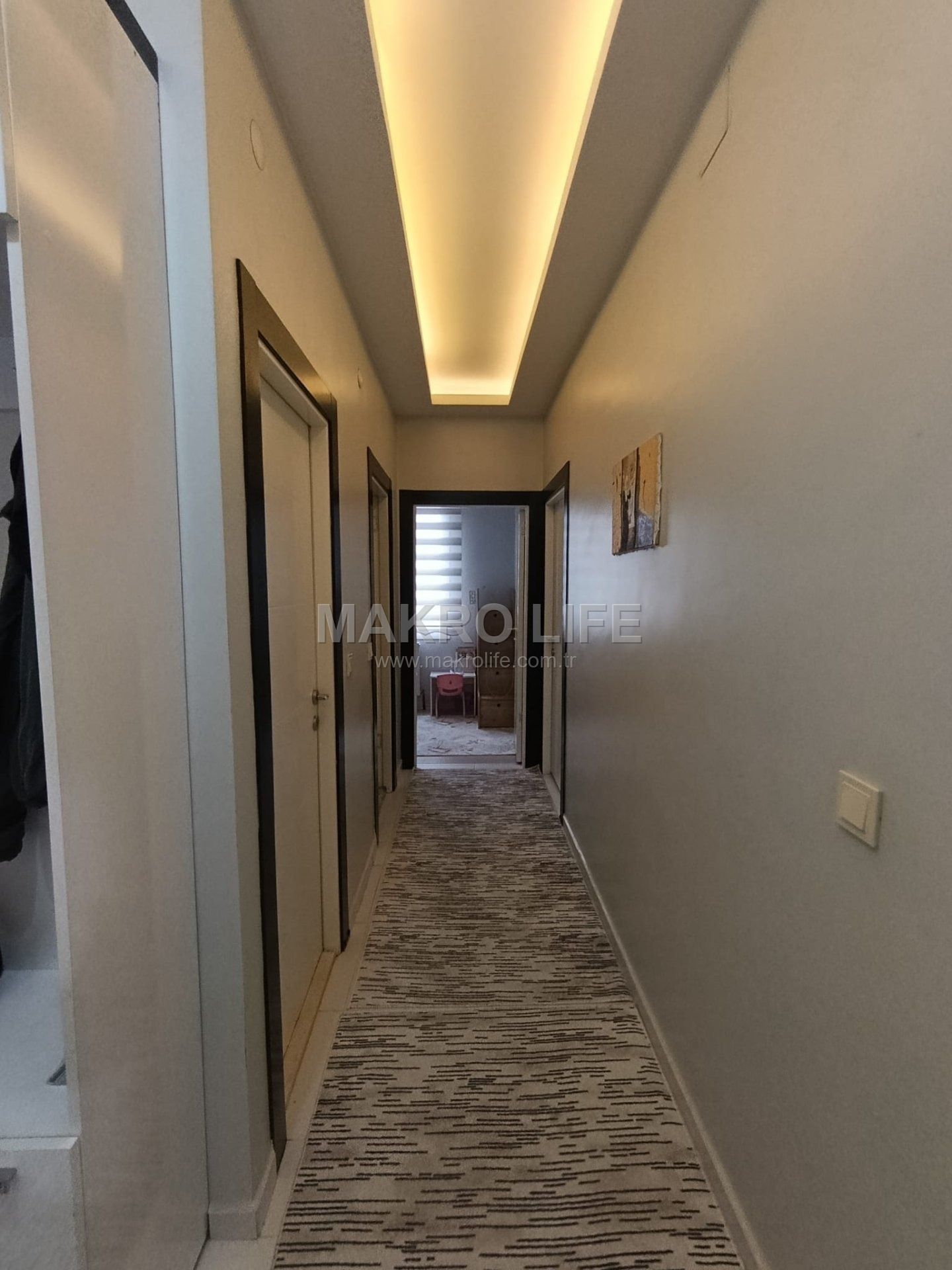BAĞCILAR'DA 2+1 SATILIK LÜKS DAİRE