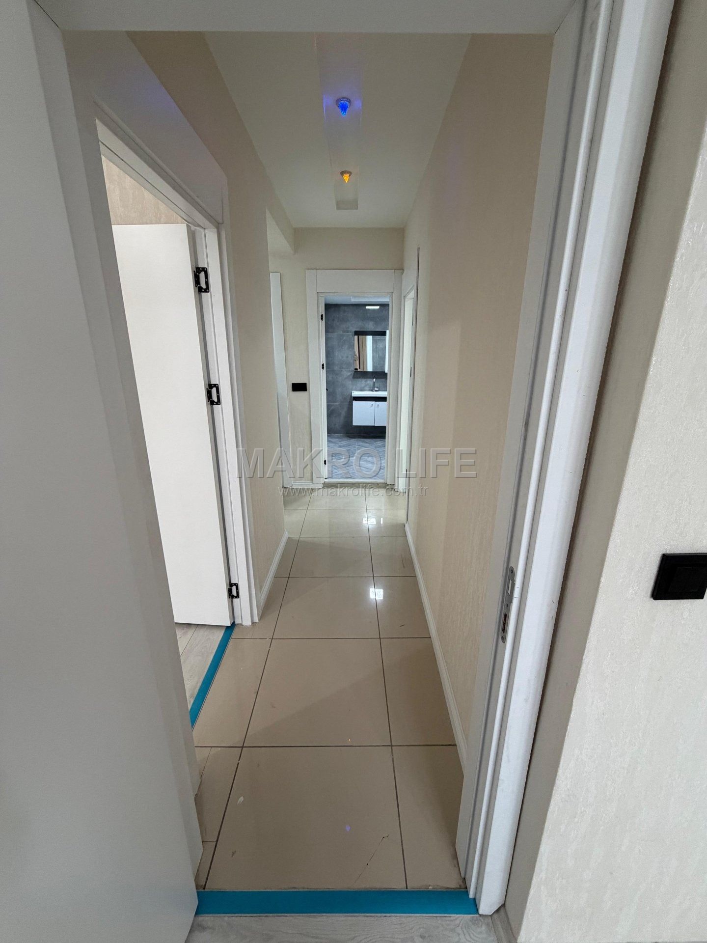 KAYAPINAR 75 CADDE LUNAPARK KARŞISI SATILIK 4+1 DAİRE