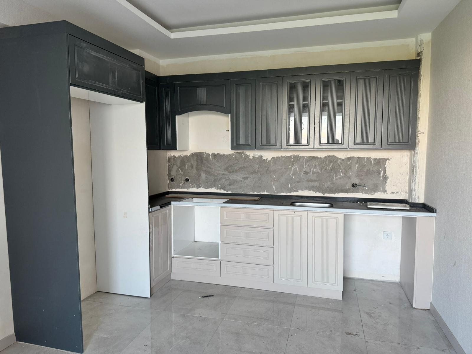KAÇIRILMAZ 2+1 AMERİKAN MUTFAK MUHTEŞEM LOKASYONDA SATILIK DAİRE