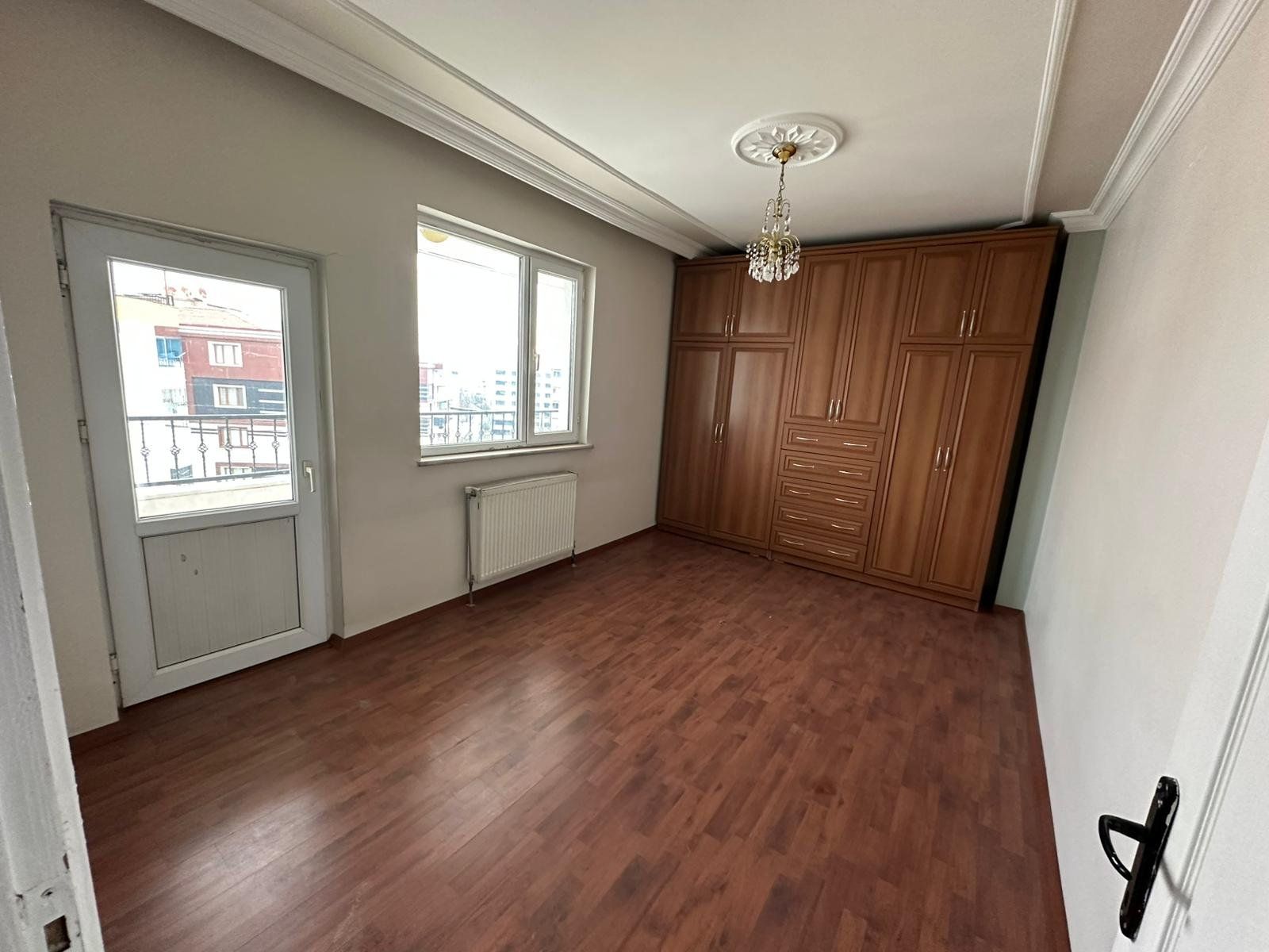 TOPTANCILAR SİTESİNDE 4+1 ACİL SATILIK DAİRE