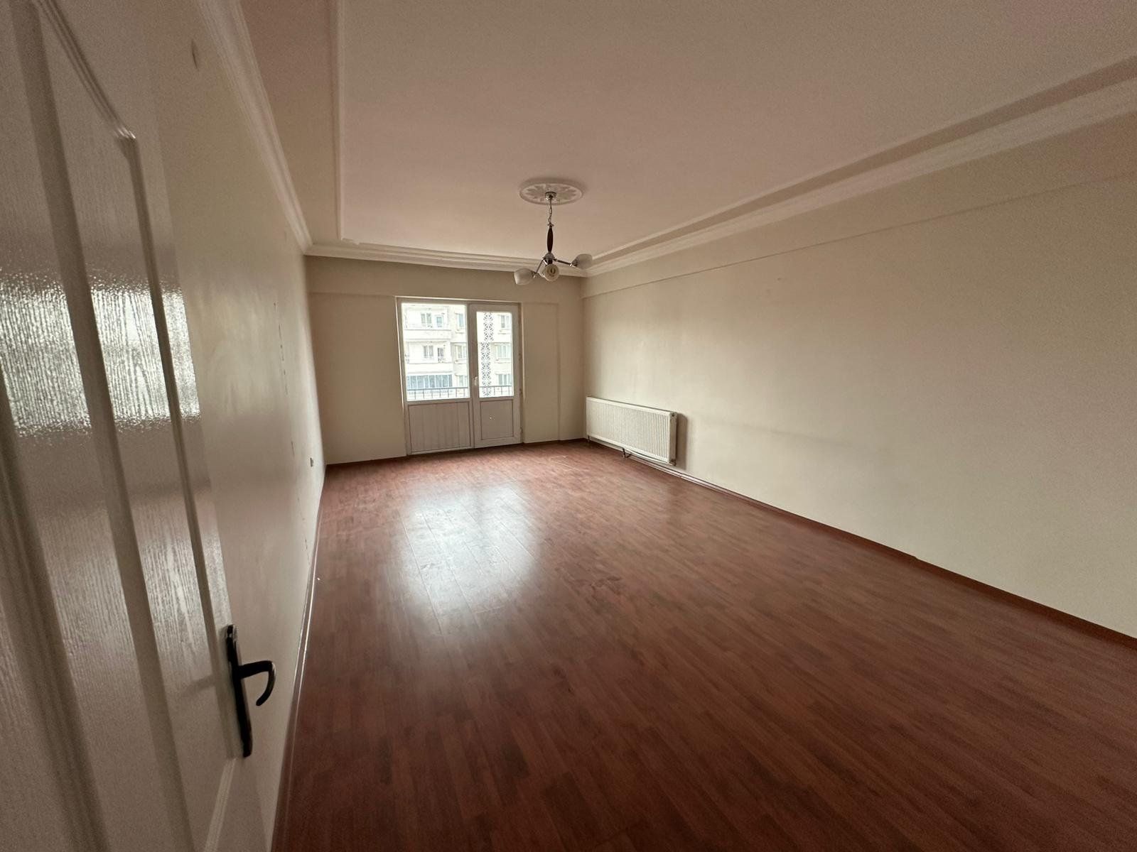 TOPTANCILAR SİTESİNDE 4+1 ACİL SATILIK DAİRE