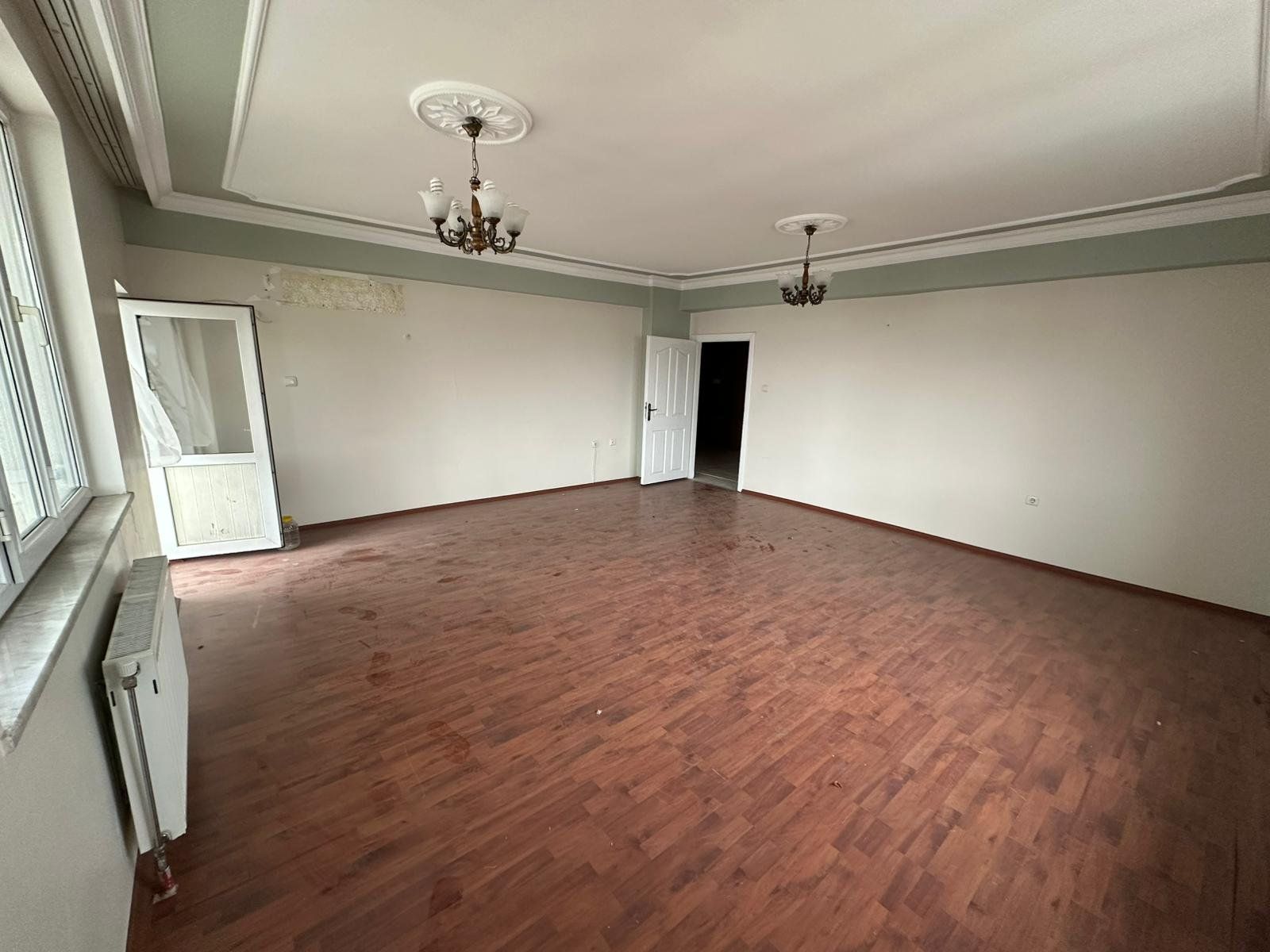 TOPTANCILAR SİTESİNDE 4+1 ACİL SATILIK DAİRE