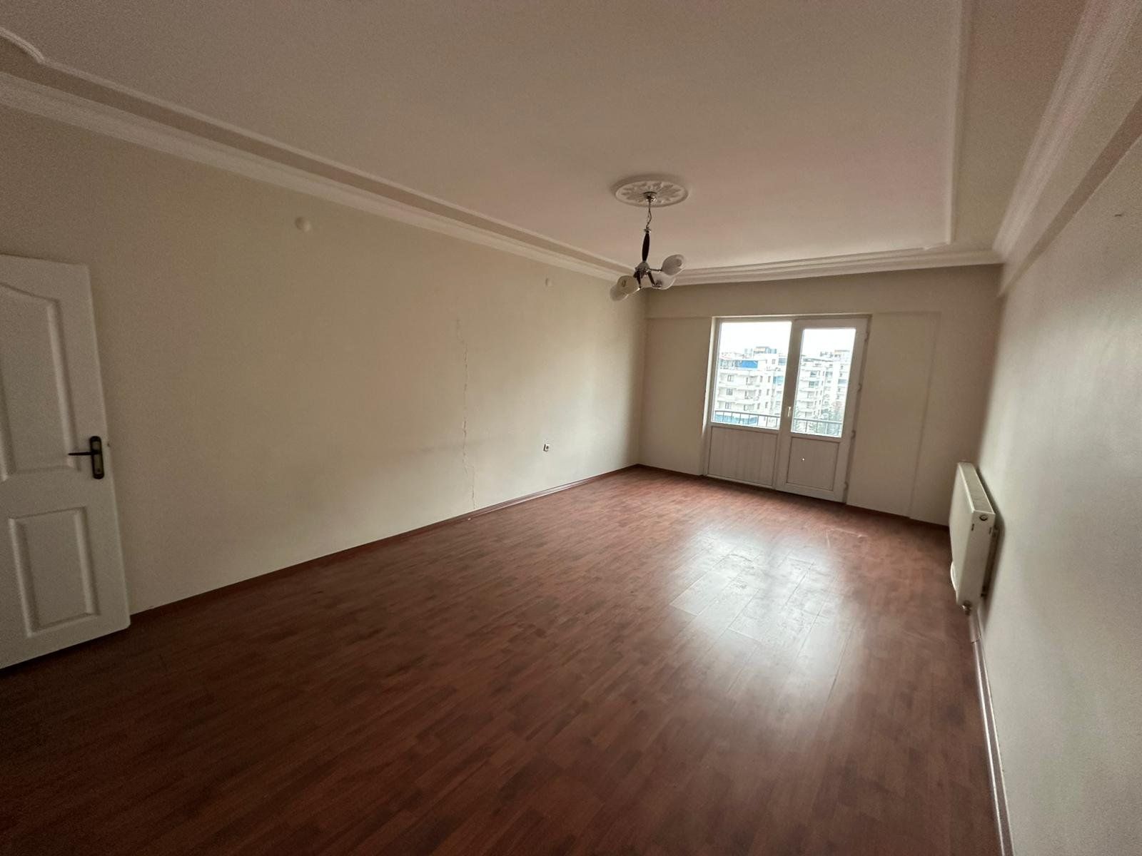 TOPTANCILAR SİTESİNDE 4+1 ACİL SATILIK DAİRE