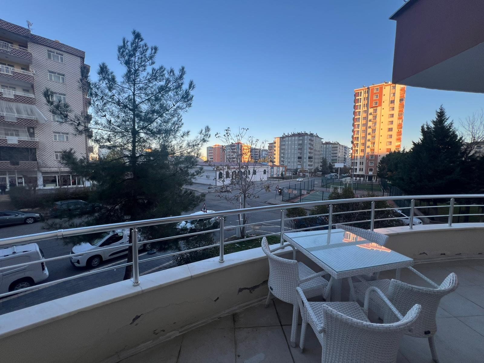 ESKİ CUPPA KAVŞAĞINDA 5+1 DUBLEX SATILIK DAİRE