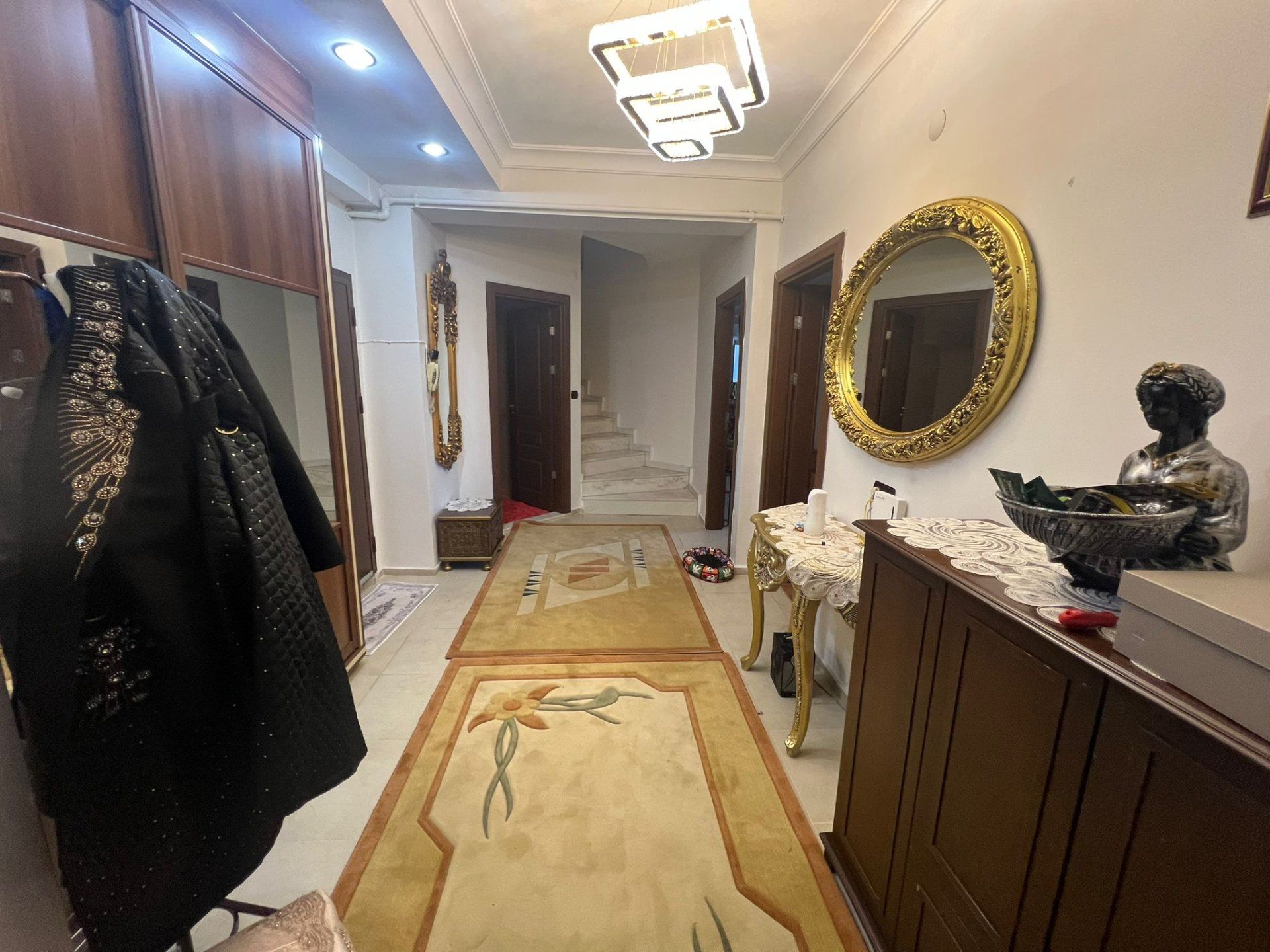 ESKİ CUPPA KAVŞAĞINDA 5+1 DUBLEX SATILIK DAİRE