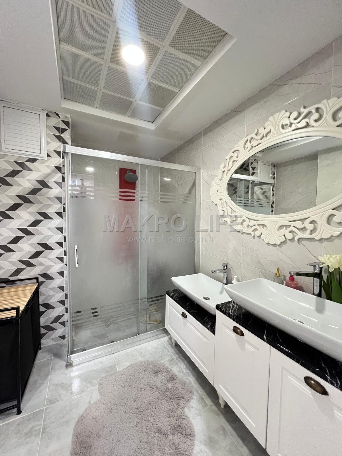 ADLİ TIP ARKASI SATILIK ULTRA LÜKS DAİRE