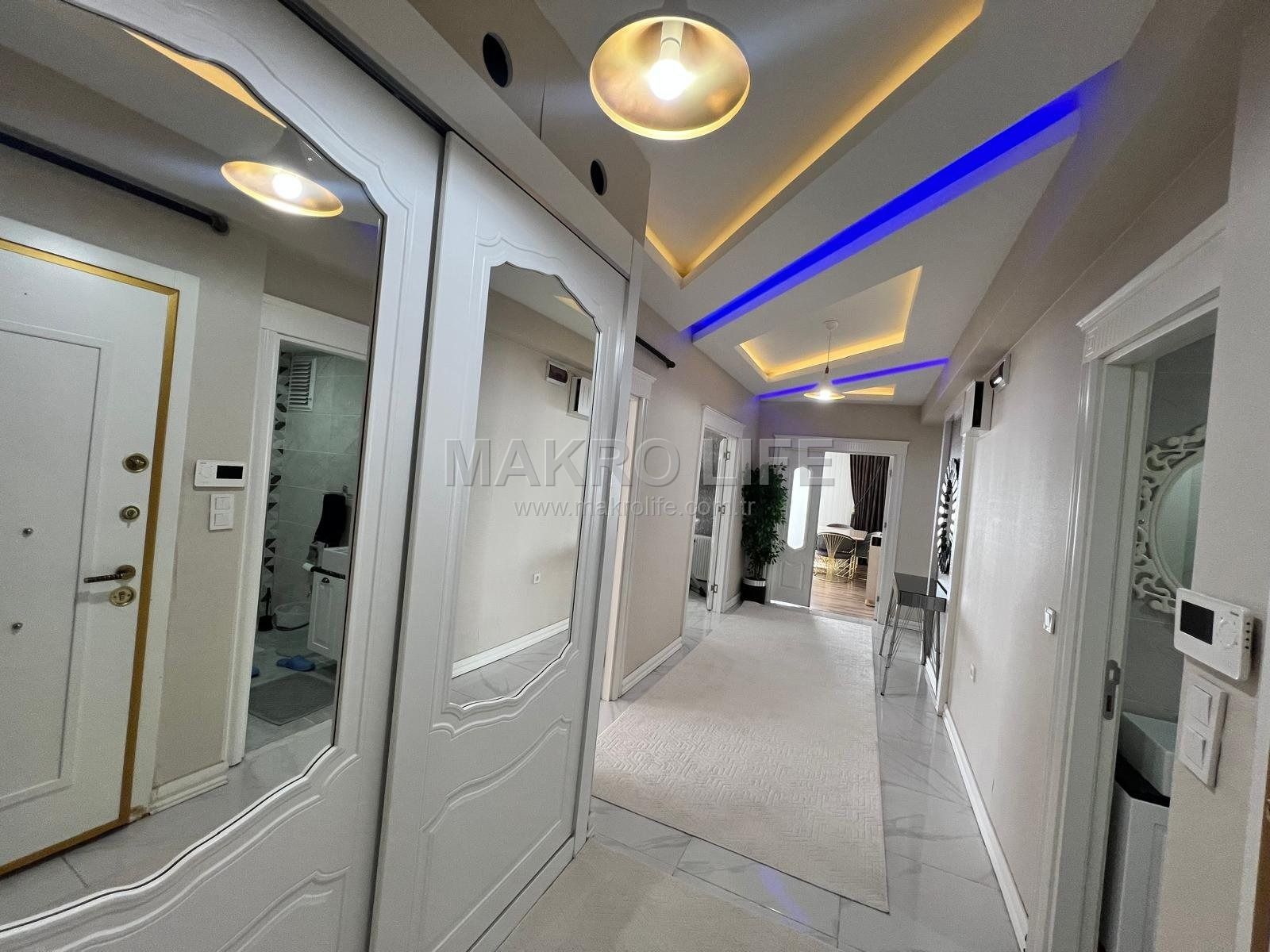 ADLİ TIP ARKASI SATILIK ULTRA LÜKS DAİRE