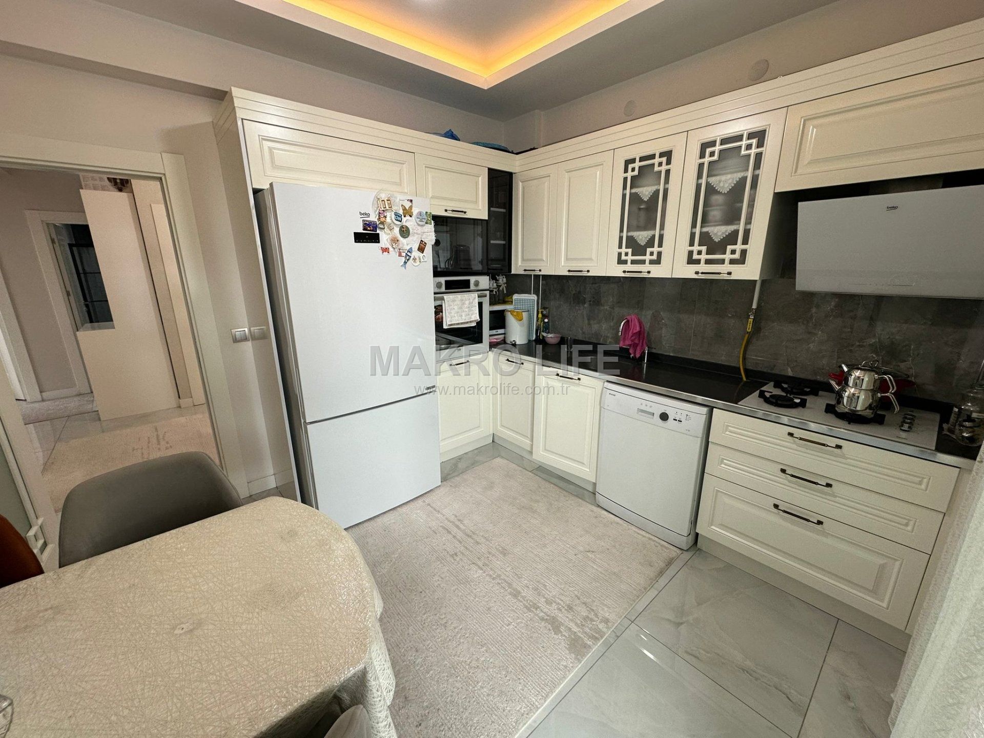 SATILIK ZANA DÜĞÜN SALONU KARŞISI 2+1 FIRSAT DAİRE