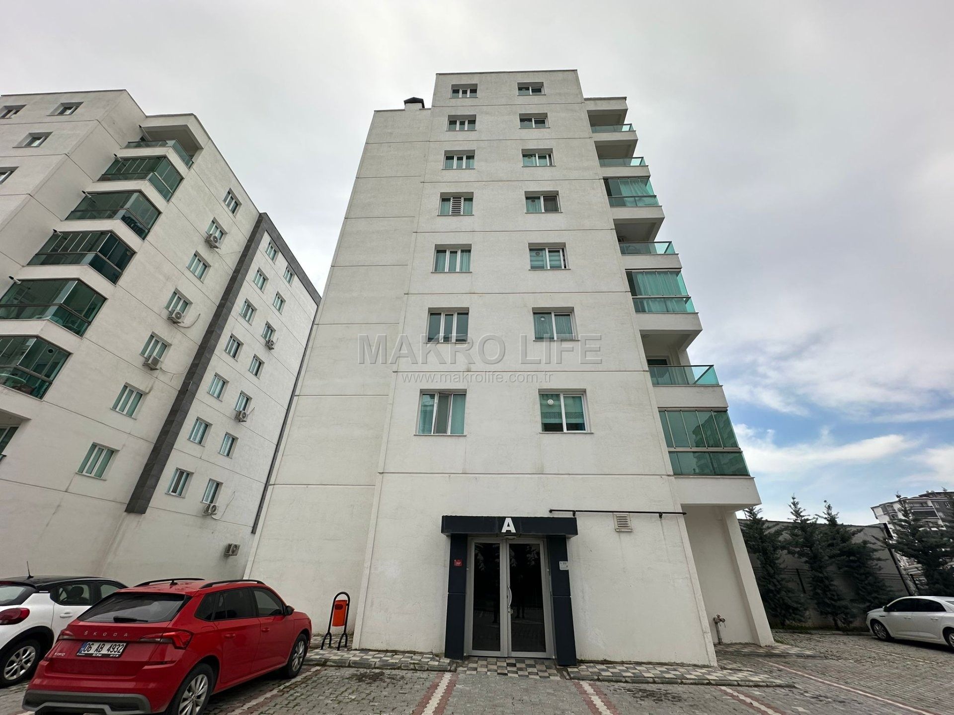 SATILIK ZANA DÜĞÜN SALONU KARŞISI 2+1 FIRSAT DAİRE